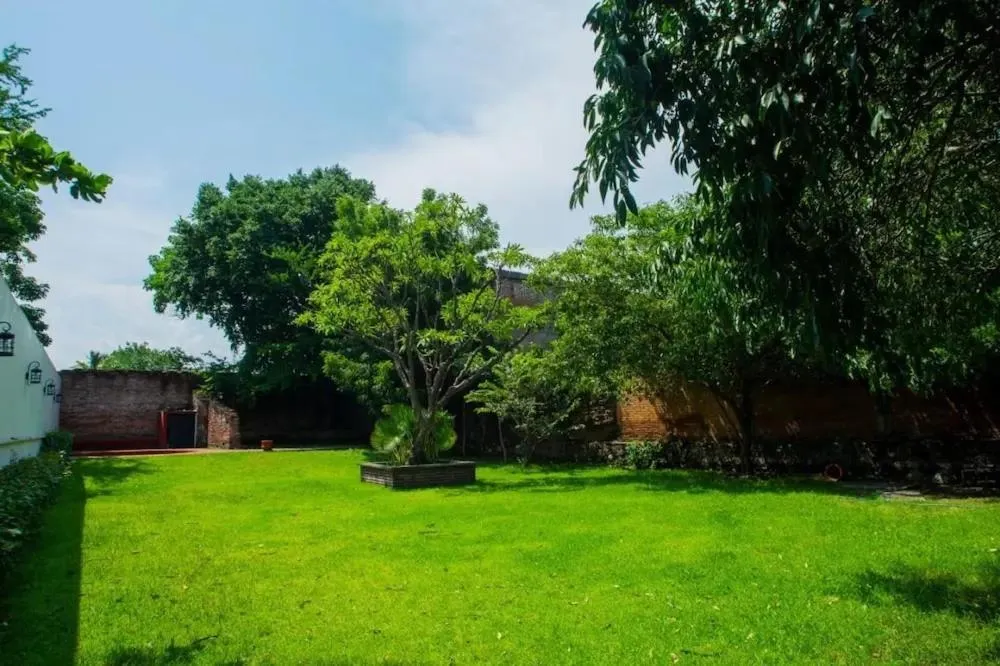Garden in Hotel Boutique Hacienda del Gobernador