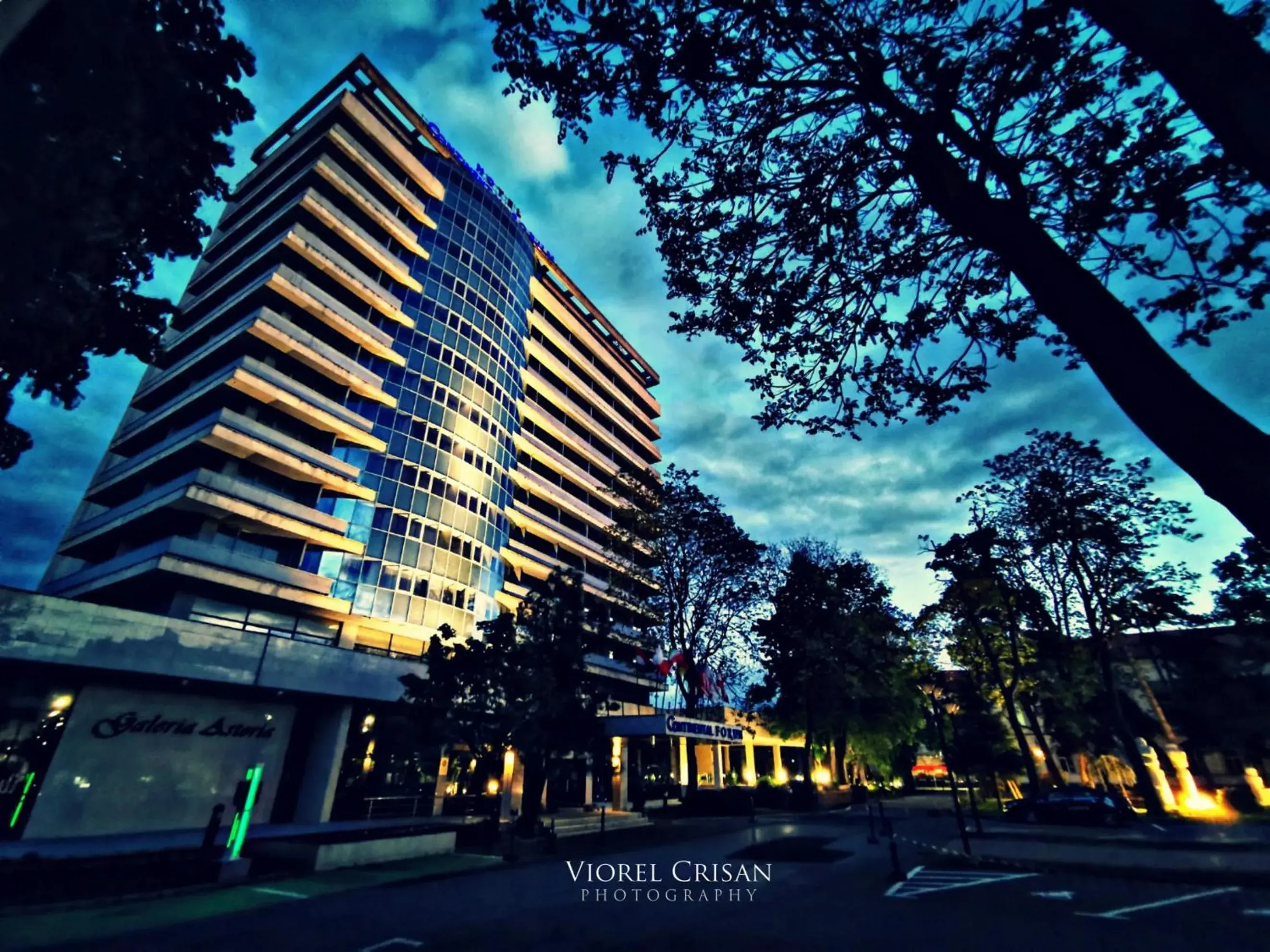 Property building in Continental Forum Arad Property building in Continental Forum Arad