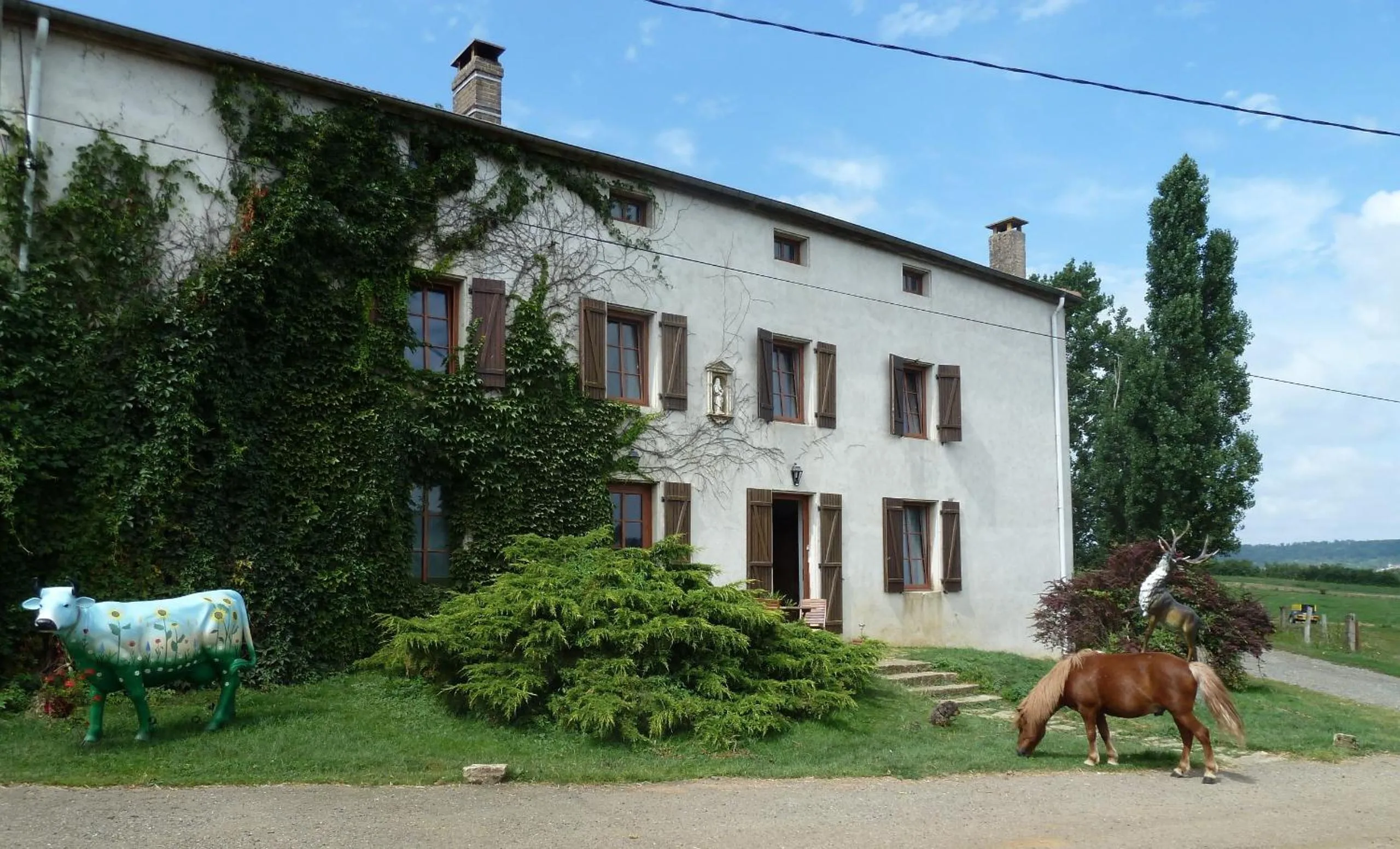 Property building in Ferme du Montheu