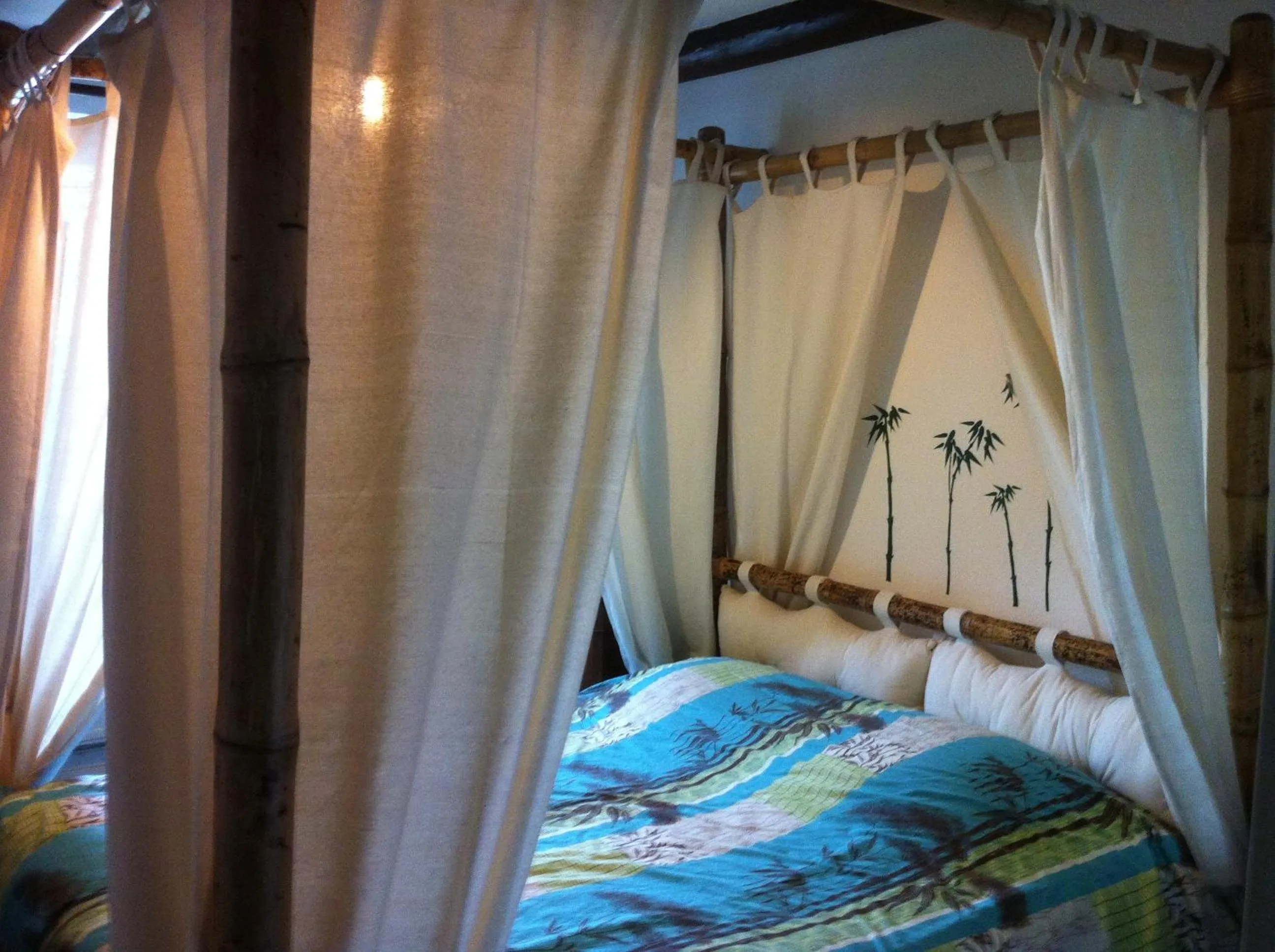 Photo of the whole room, Bed in Ferme du Montheu
