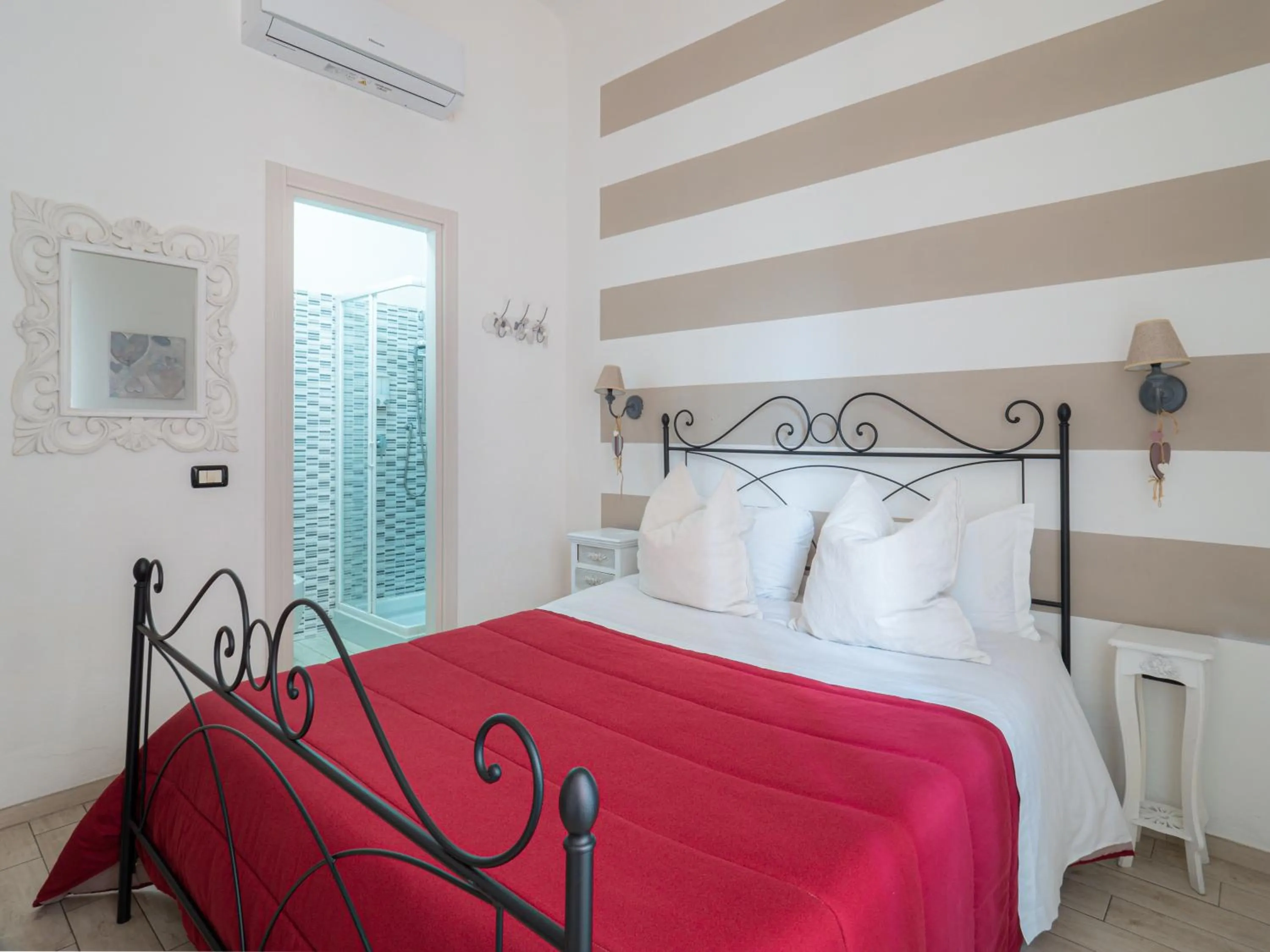 Bedroom, Bed in Affittacamere Lunamar