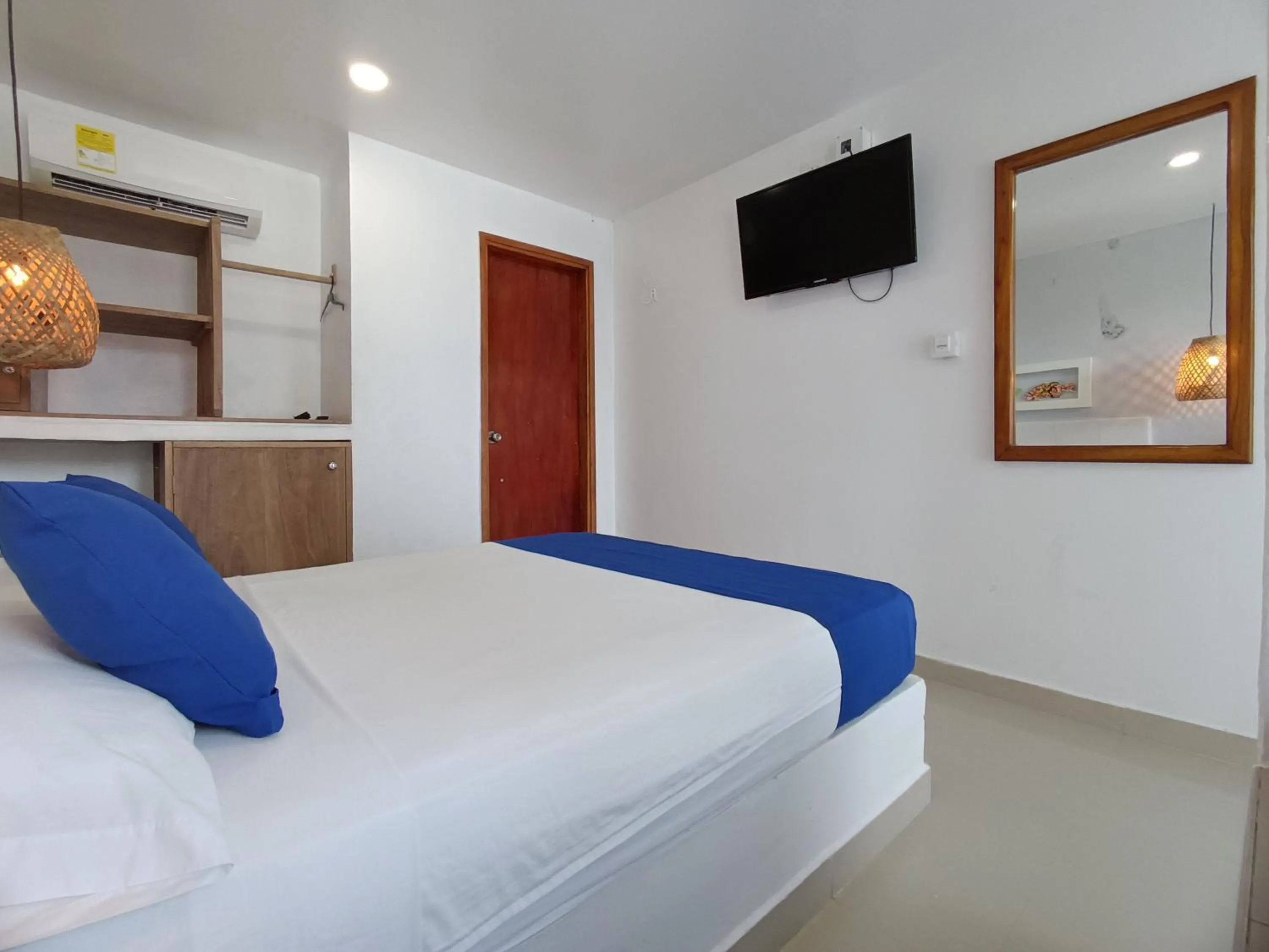 Double Room in Hotel Portoalegre