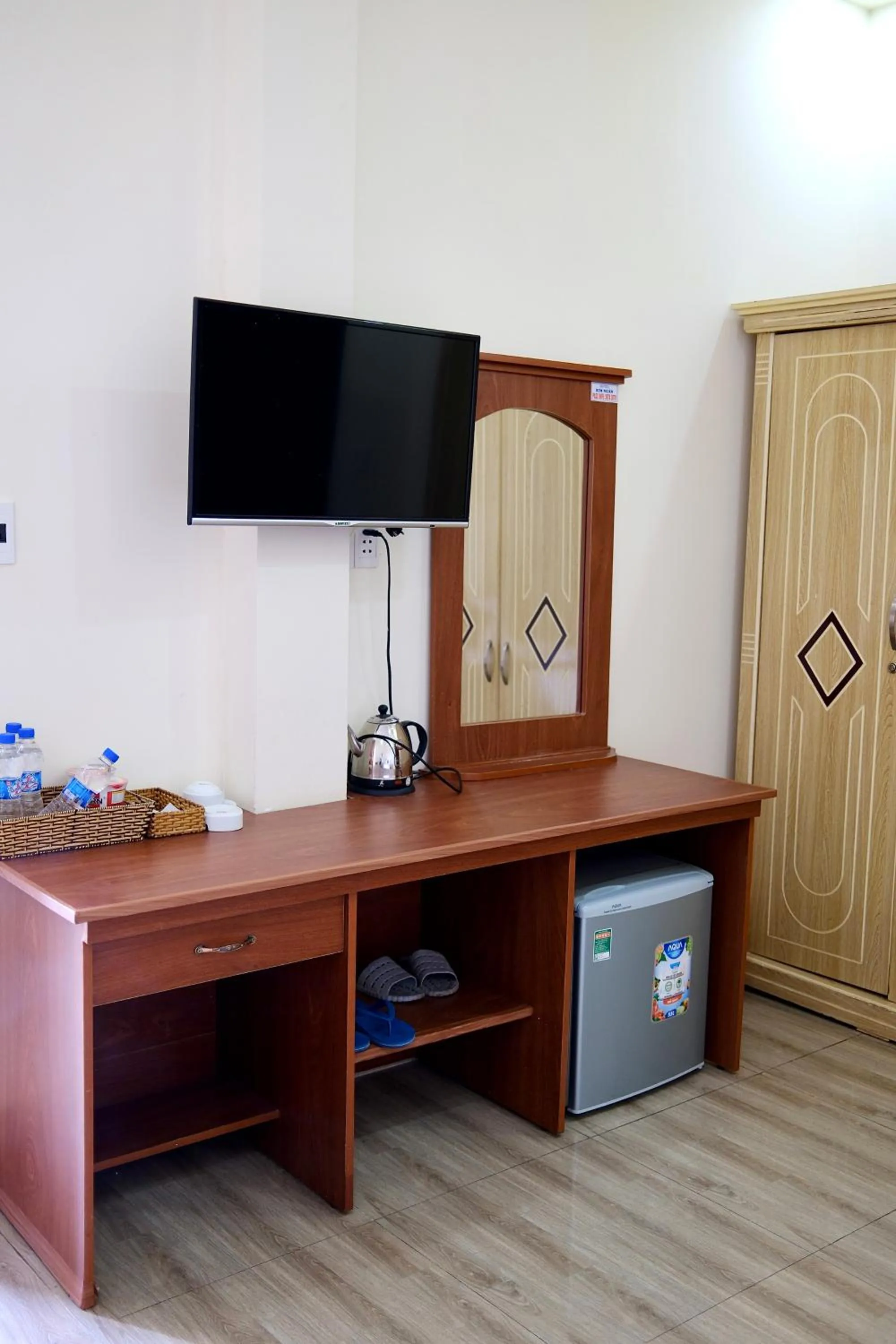 TV and multimedia in Kim Ngân Hotel Buôn Ma Thuột