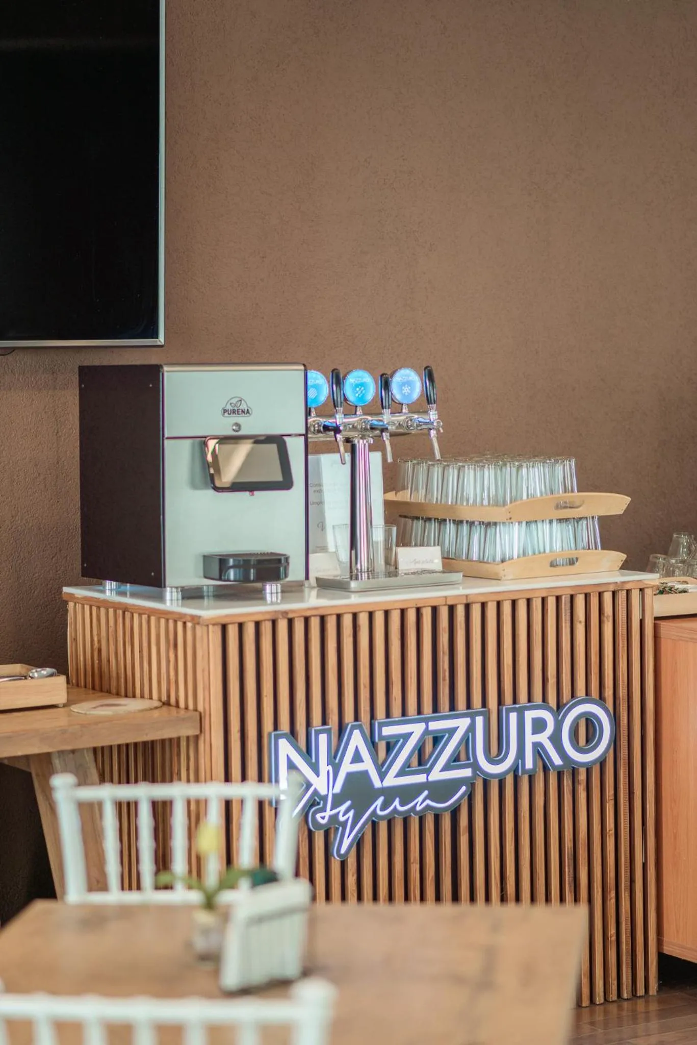 Restaurant/places to eat in HOTEL VITAL