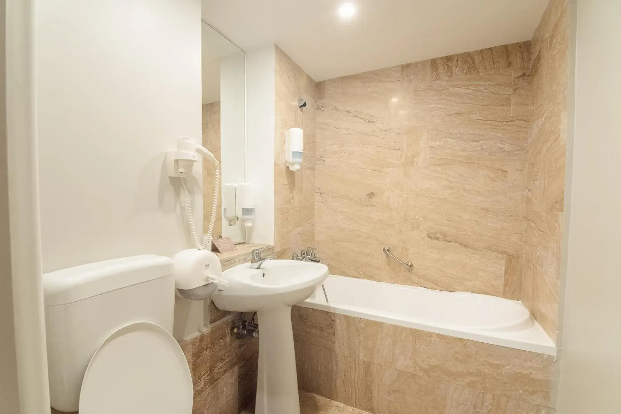 Attic Suite in HOTEL VITAL Attic Suite in HOTEL VITAL