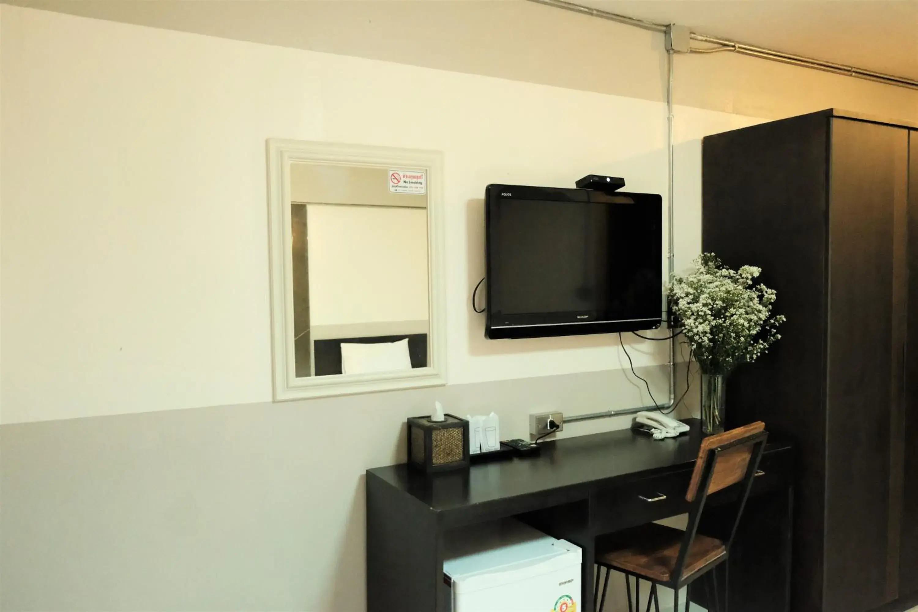 Photo of the whole room in Puangpech Hotel Lampang Photo of the whole room in Puangpech Hotel Lampang