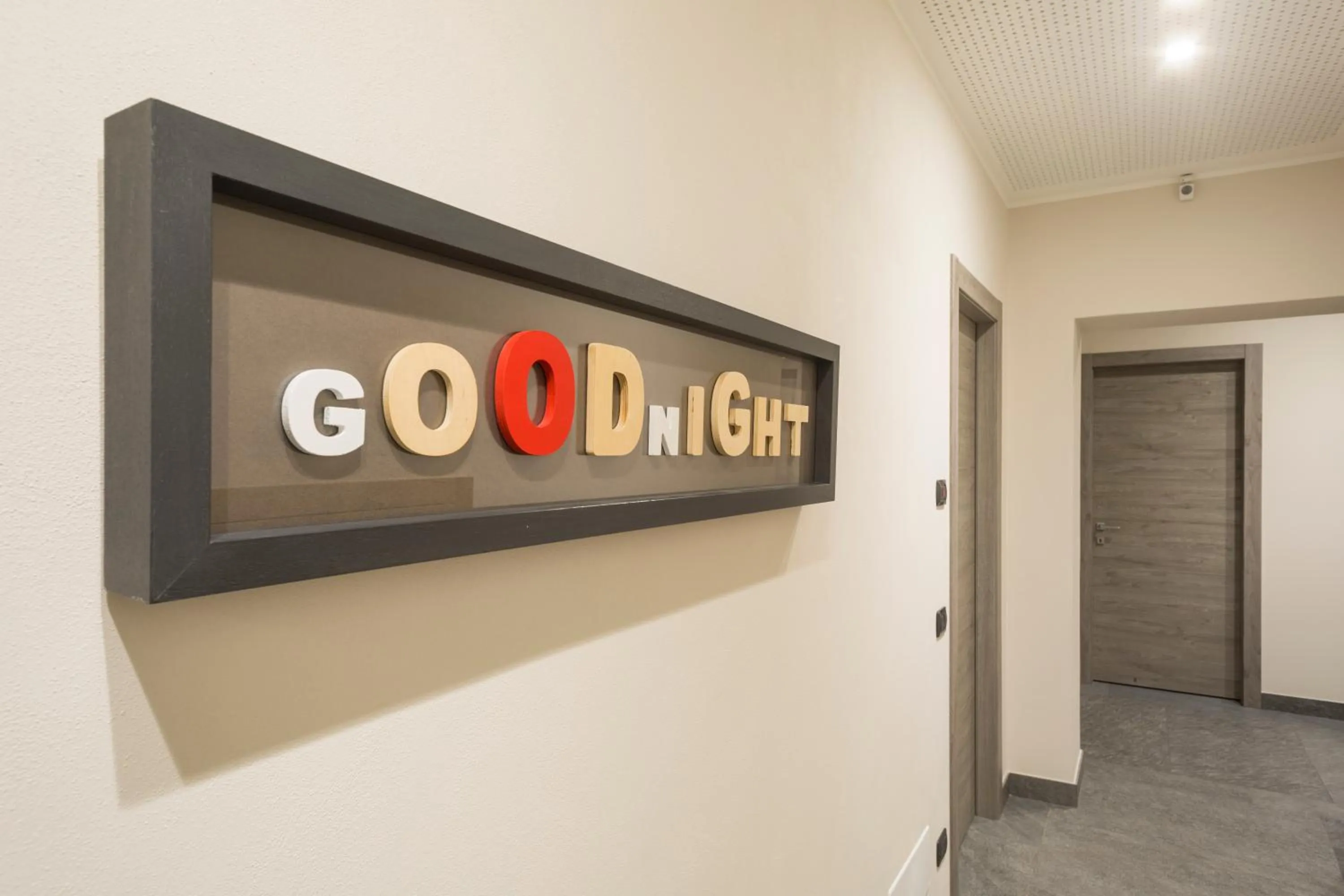 Night in Hotel Baia di Paré