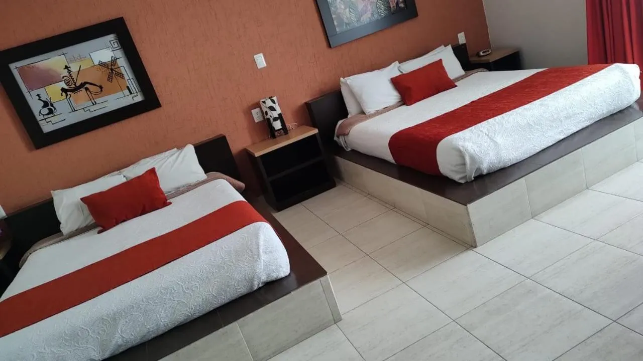 Hotel Real de TX