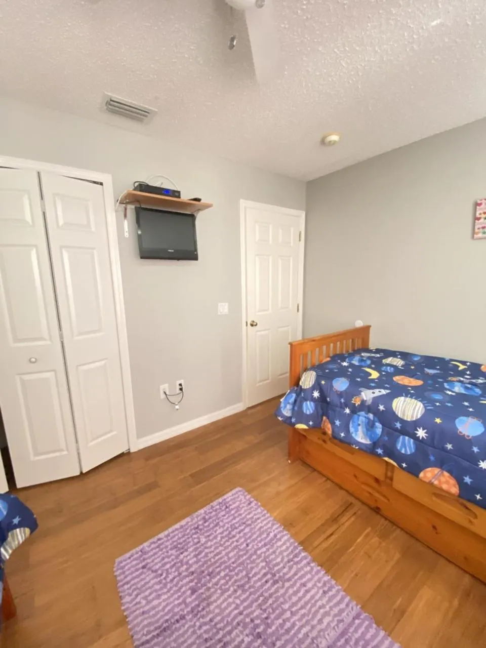 Bed in DWS Vacation Villas