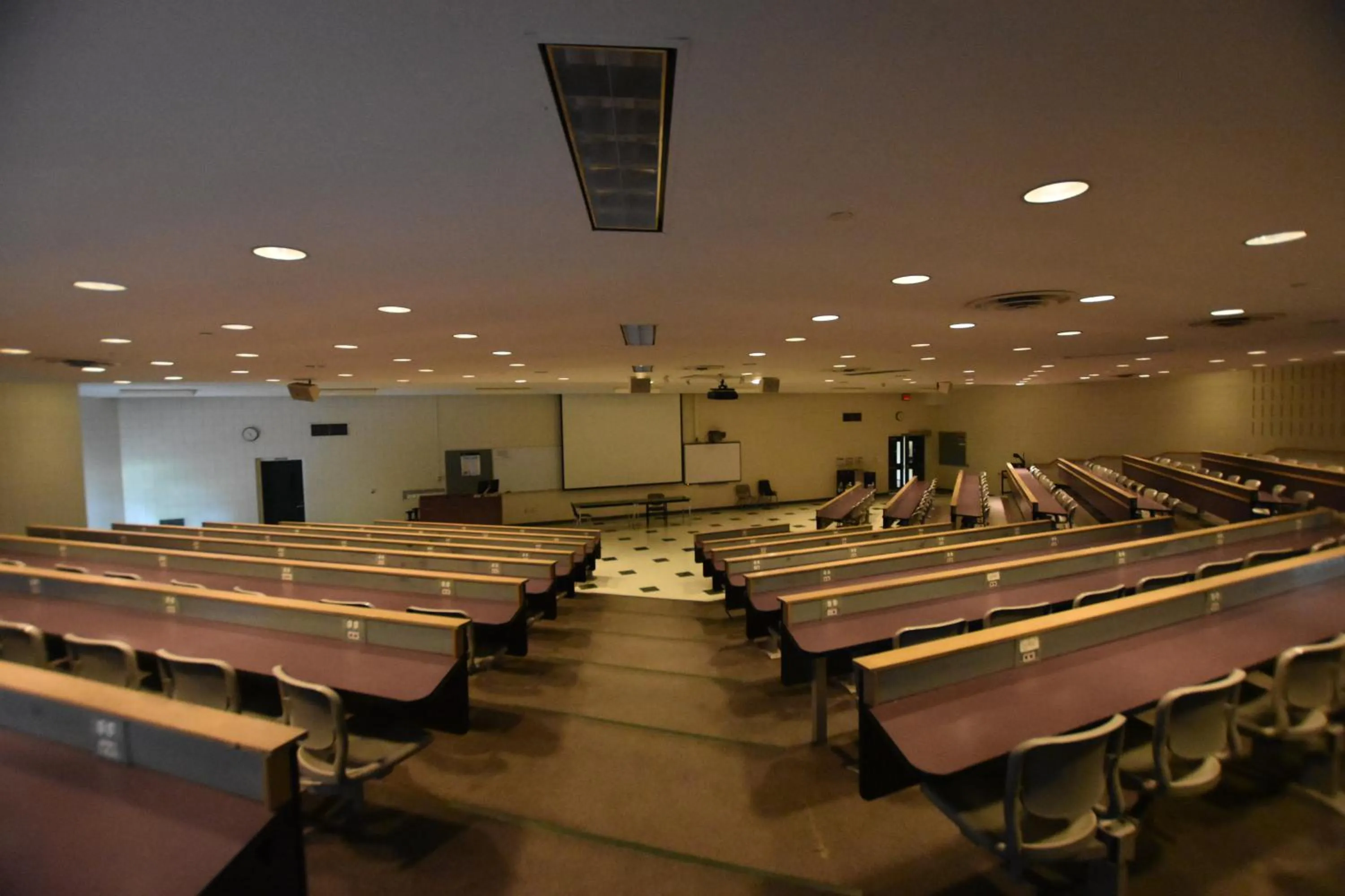 Business facilities in Residence & Conference Centre - London