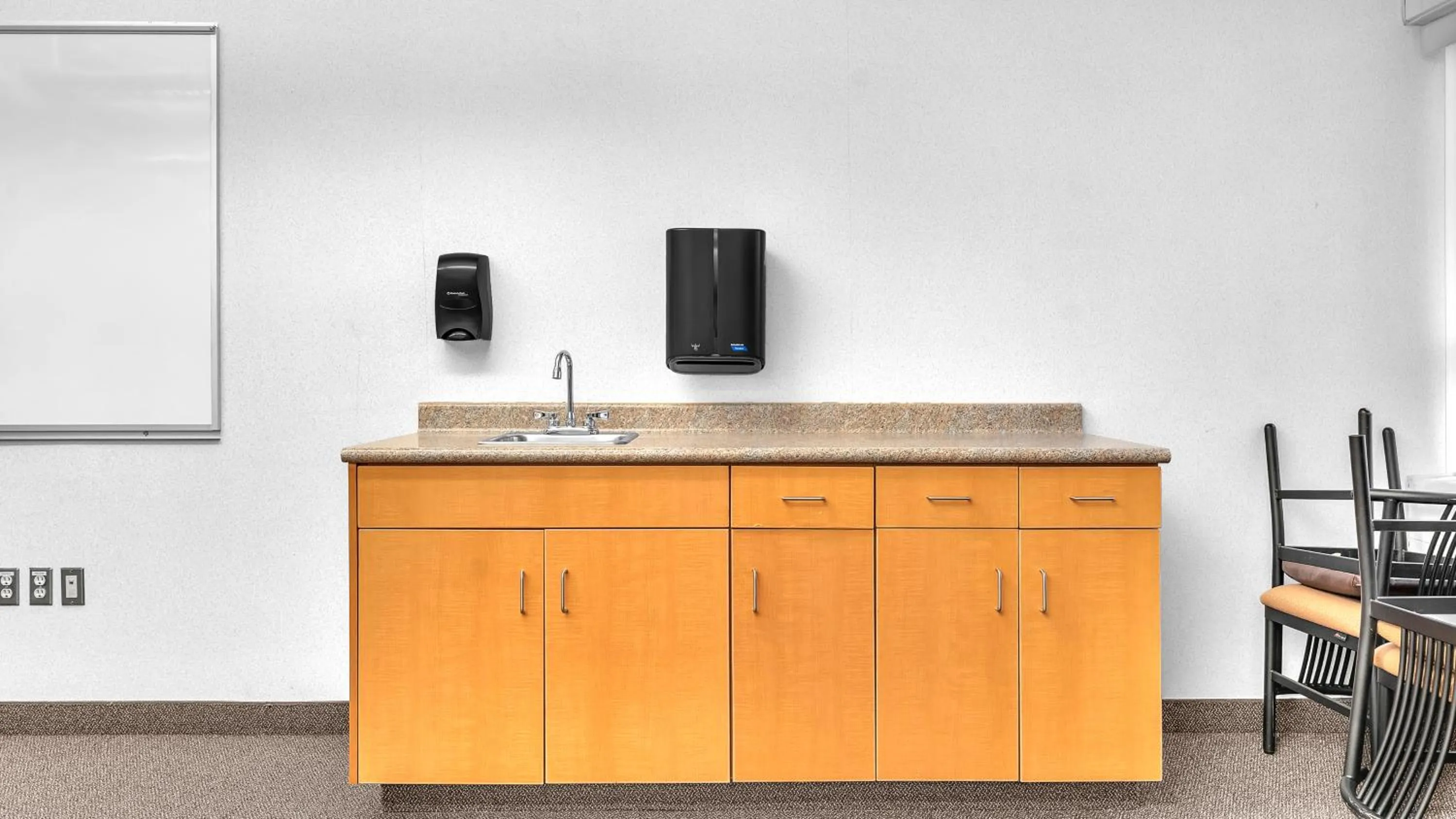 Residence & Conference Centre - London