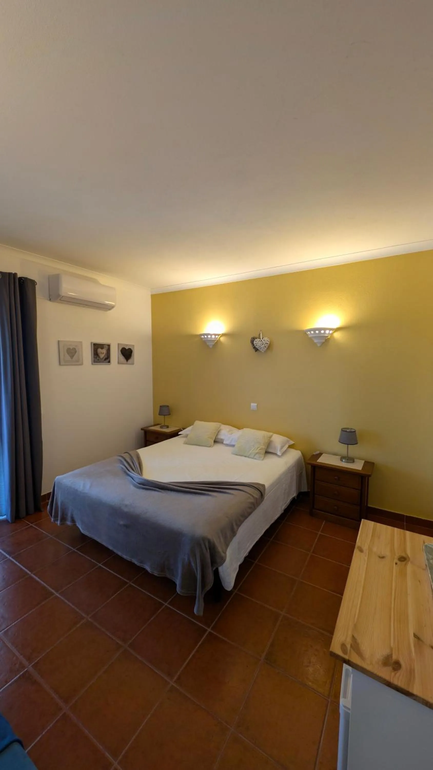 Bed in Casa Rosa Montes