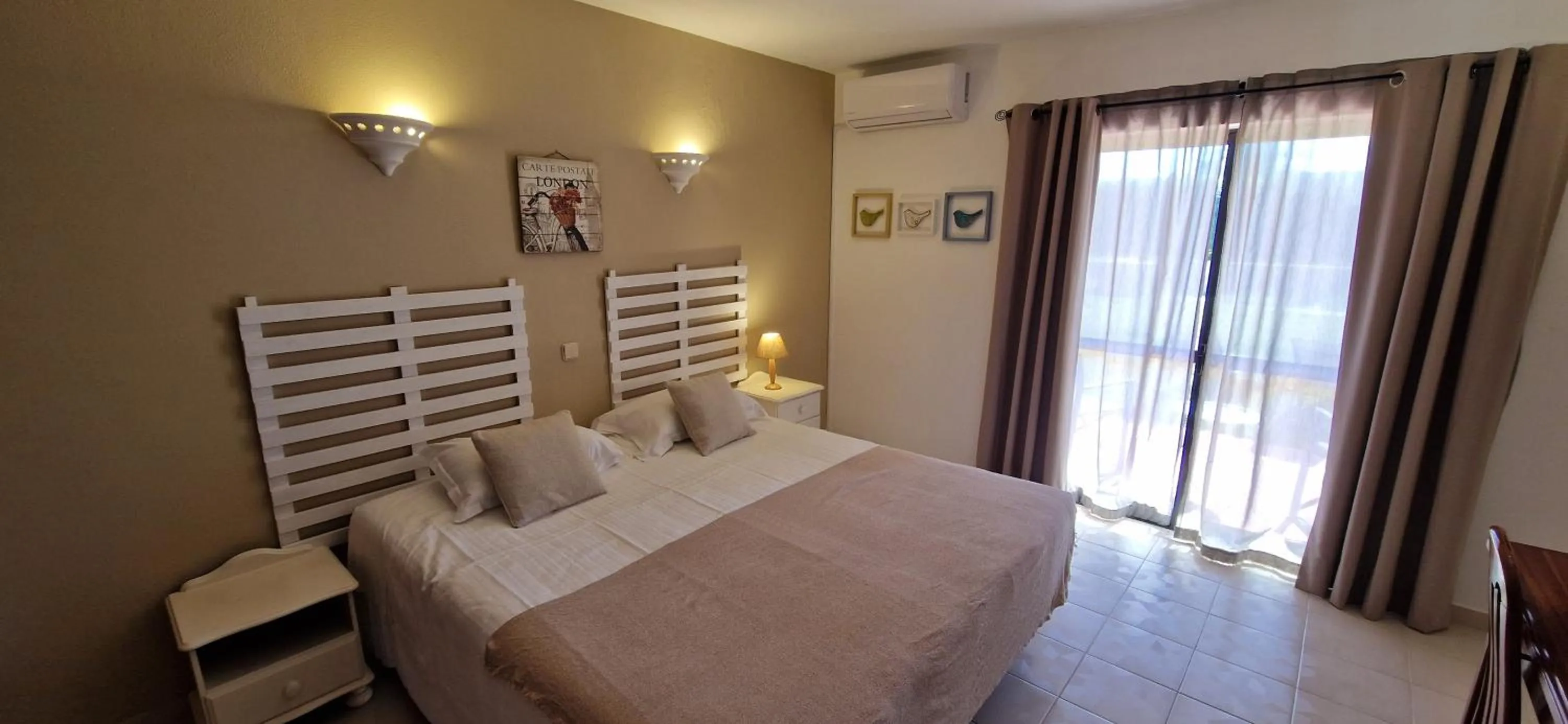 Bedroom, Bed in Casa Rosa Montes