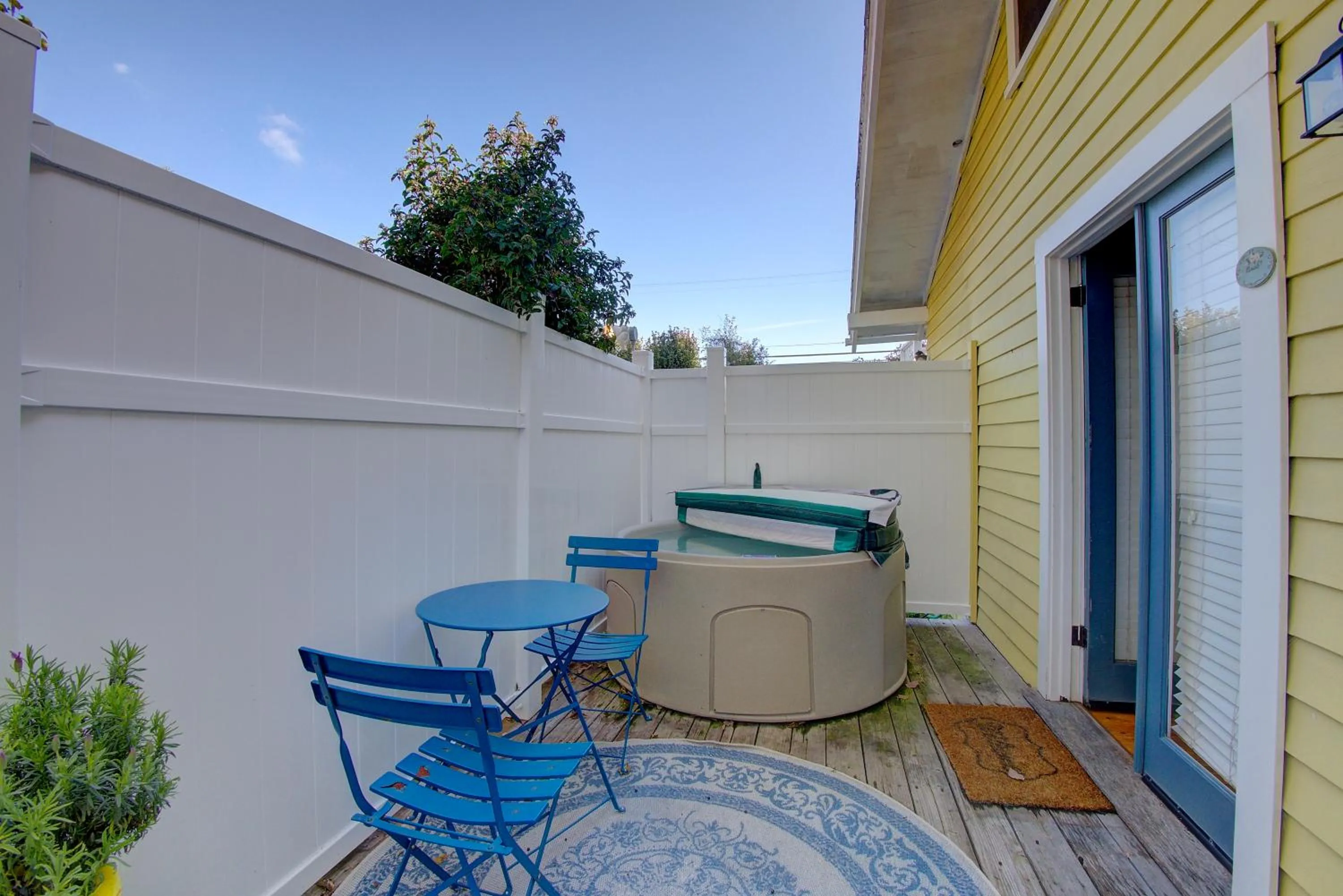 Patio in Secret Garden Inn & Cottages