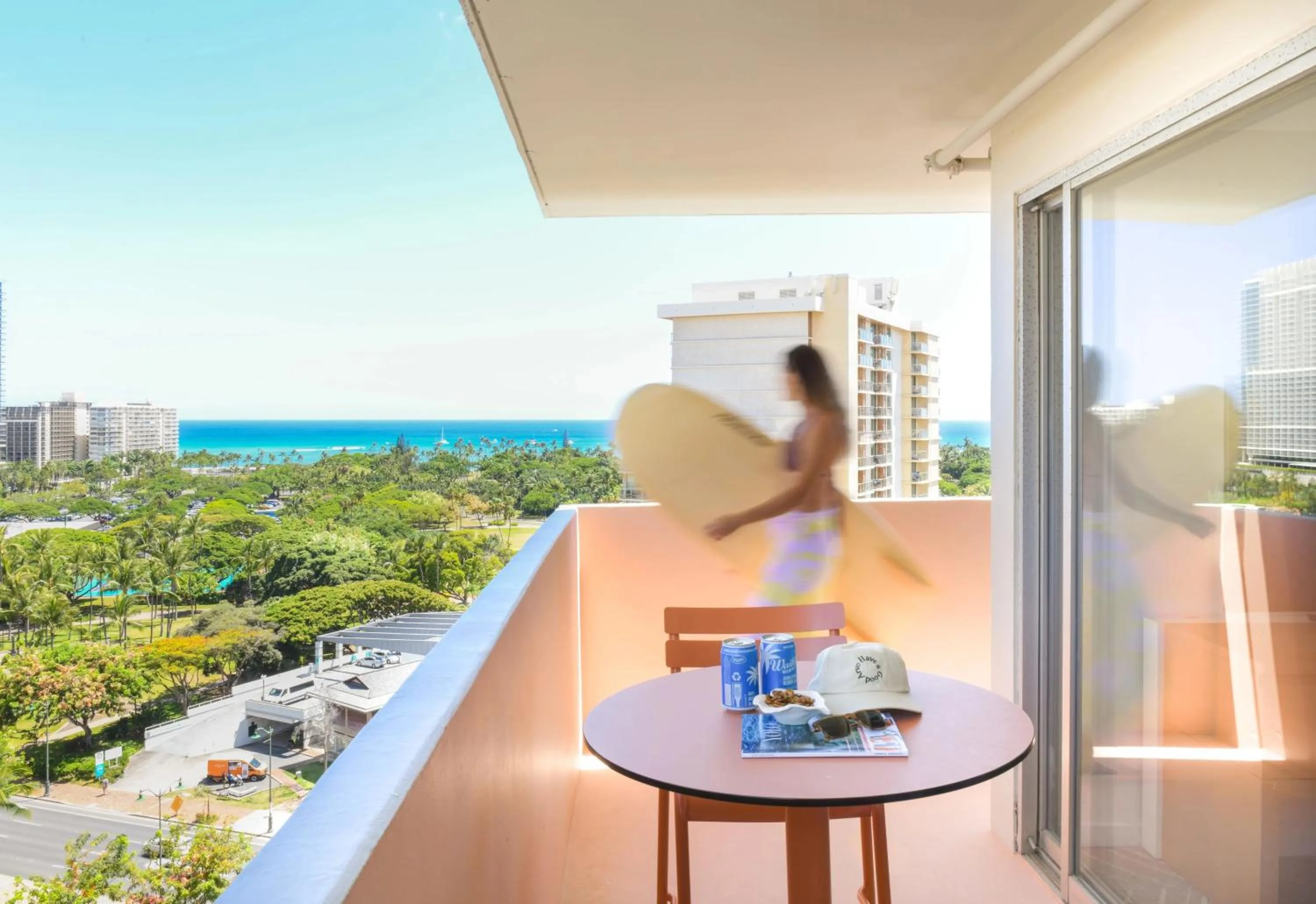 Balcony/Terrace in The Ambassador of Waikiki, Tapestry Collection by Hilton