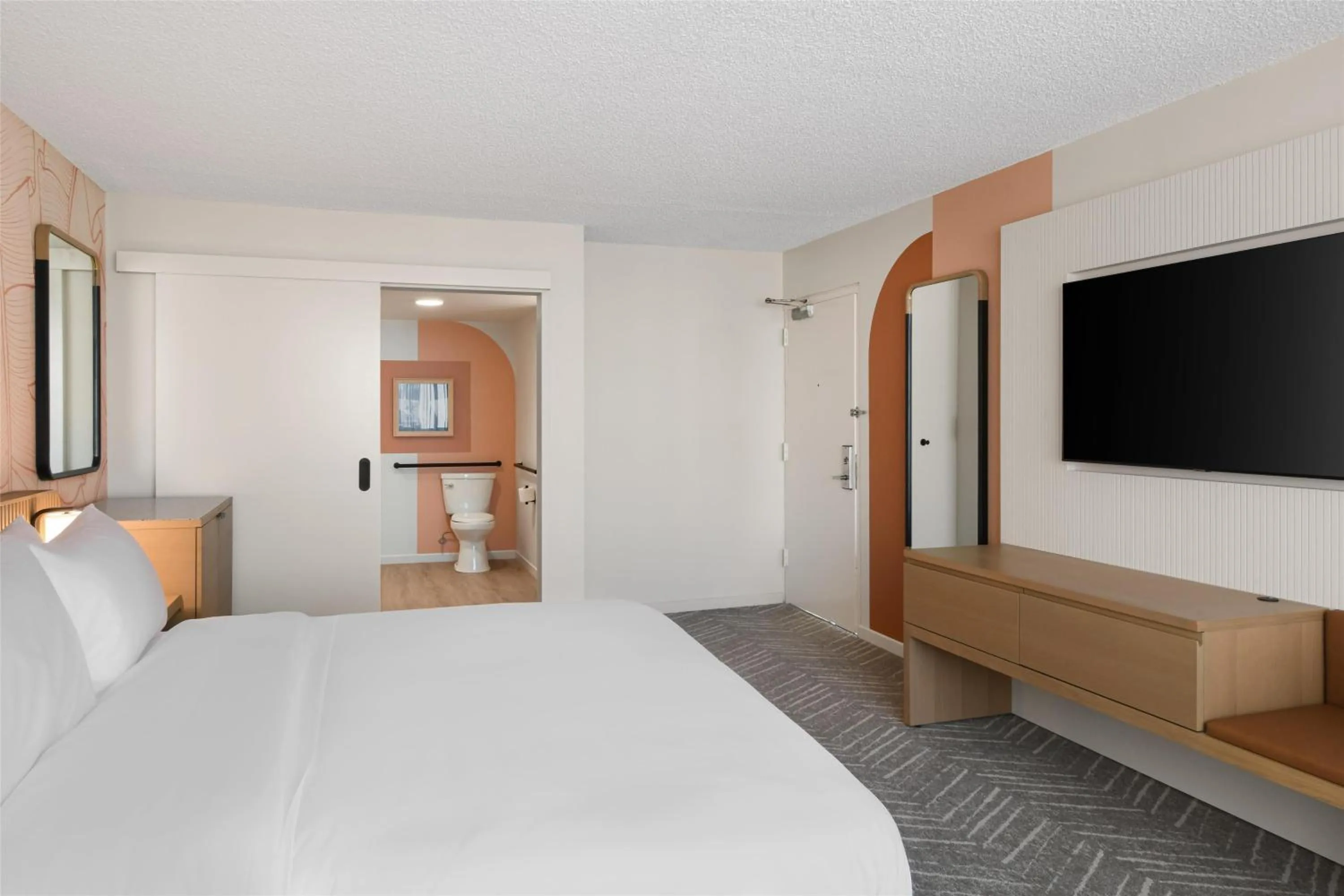 Bed in The Ambassador of Waikiki, Tapestry Collection by Hilton