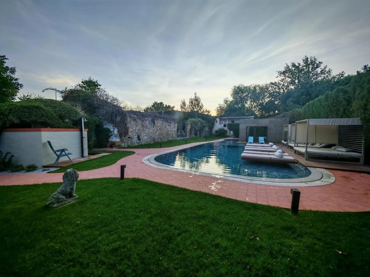 Swimming pool in Hotel Casa da Nora