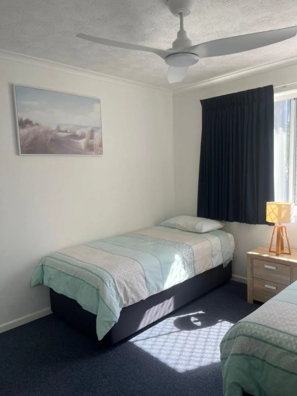 Bedroom, Bed in Sea Mist Palms