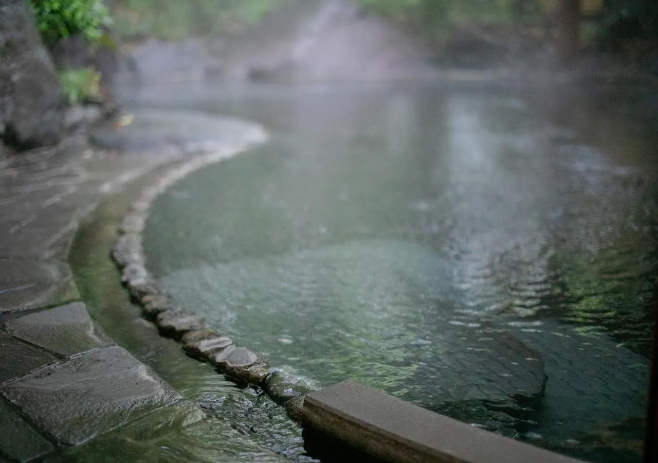 Yufuin Onsen Hinoharu Ryokan