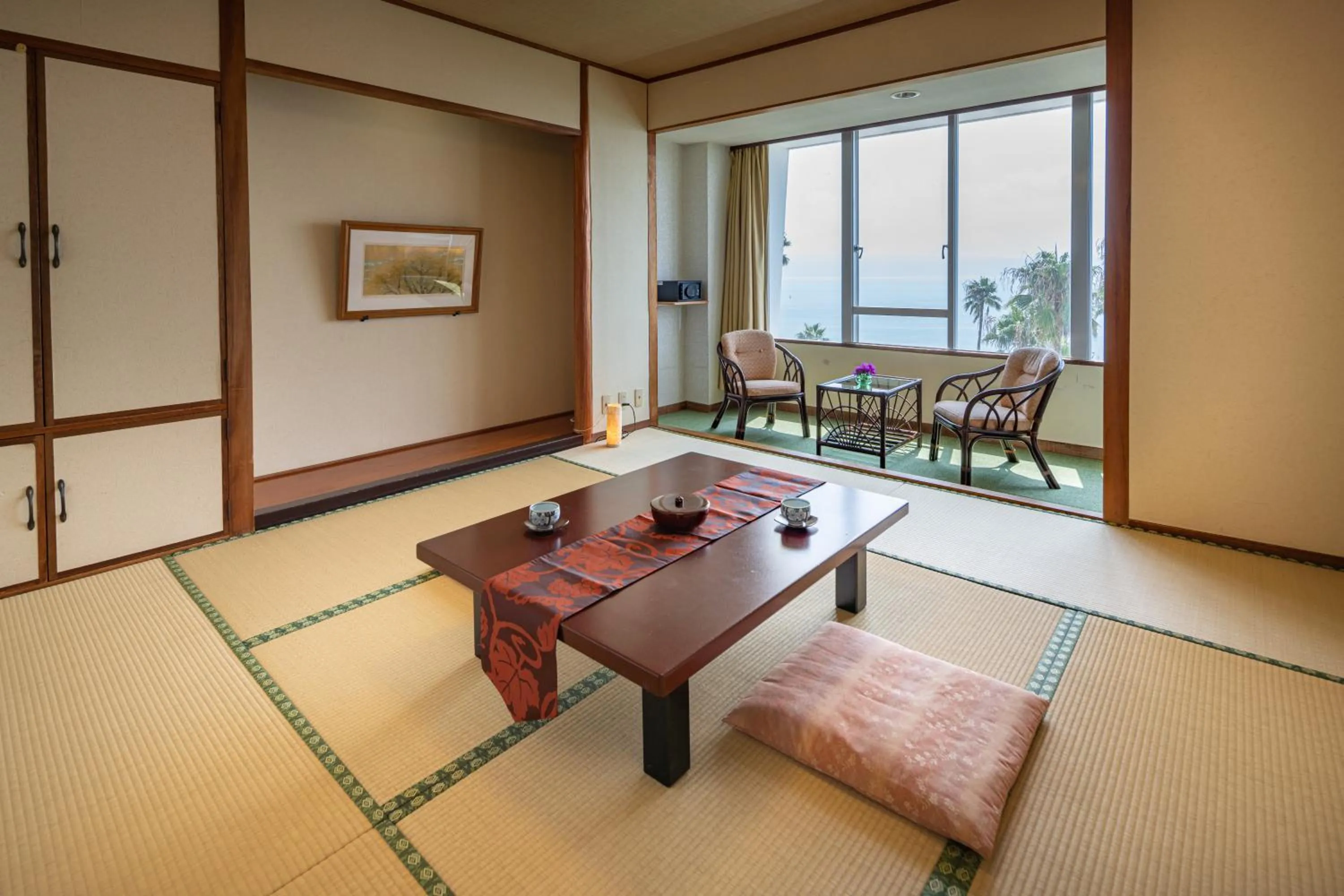 Photo of the whole room in Ibusuki Phoenix Hotel