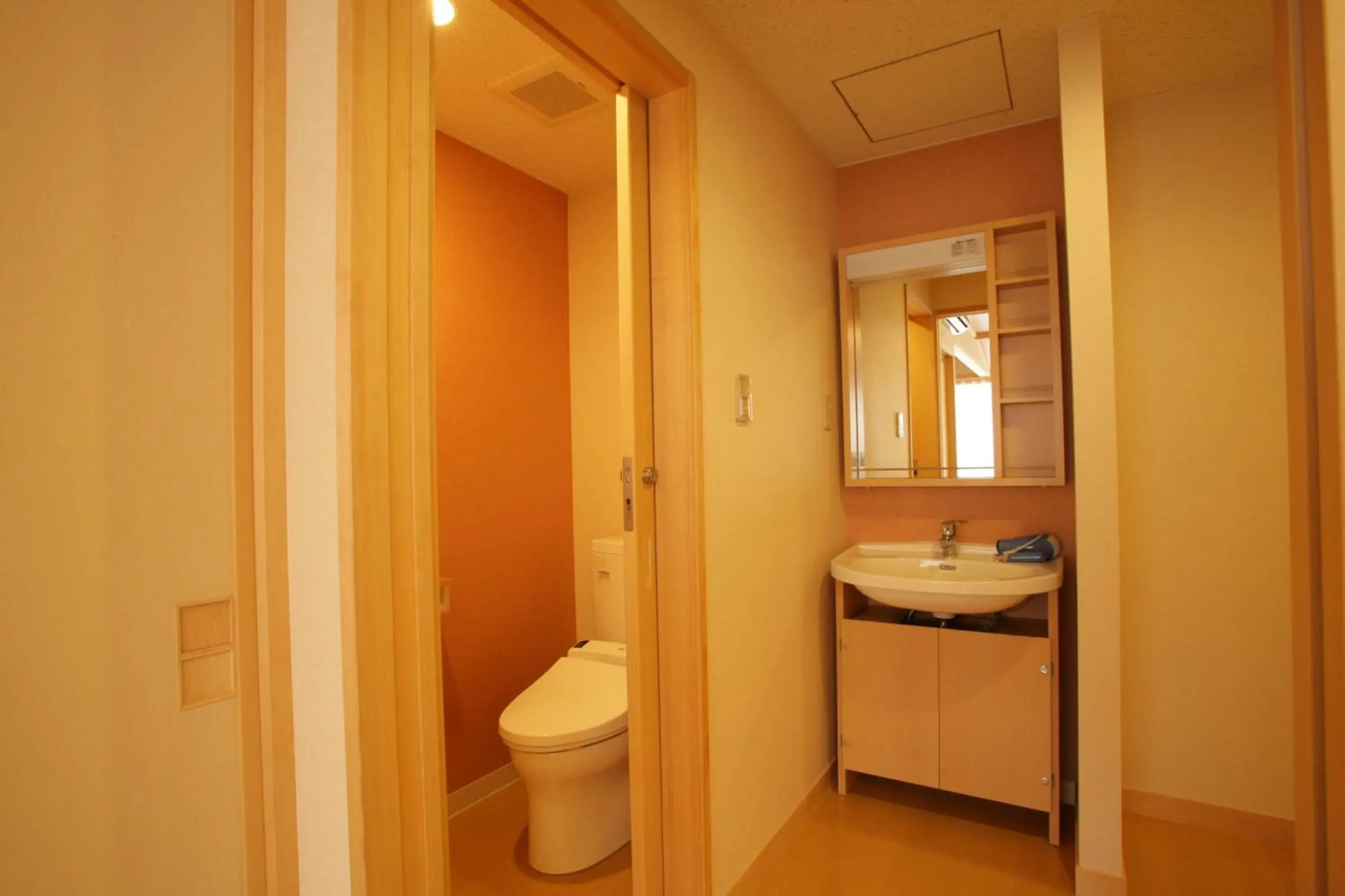 Standard Twin Room - single occupancy - Non-Smoking in Gokasanso Standard Twin Room - single occupancy - Non-Smoking in Gokasanso