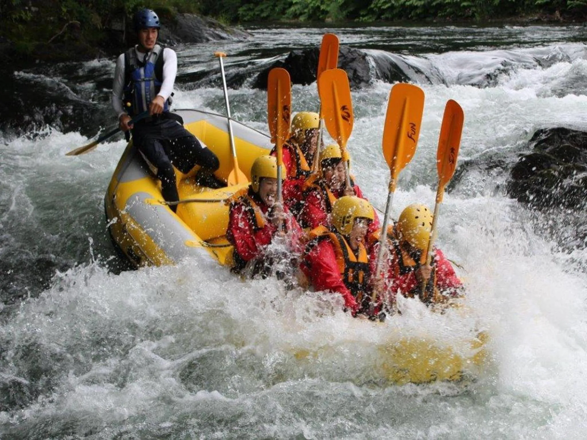 Canoeing in Petit Hotel Blaneneige