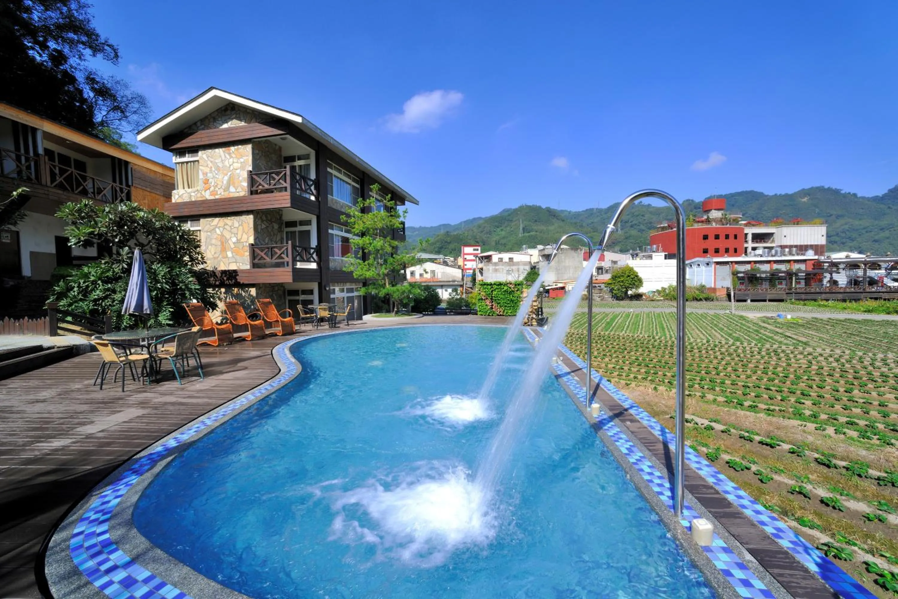 Property building in Ci Meng Rou Resort Villa