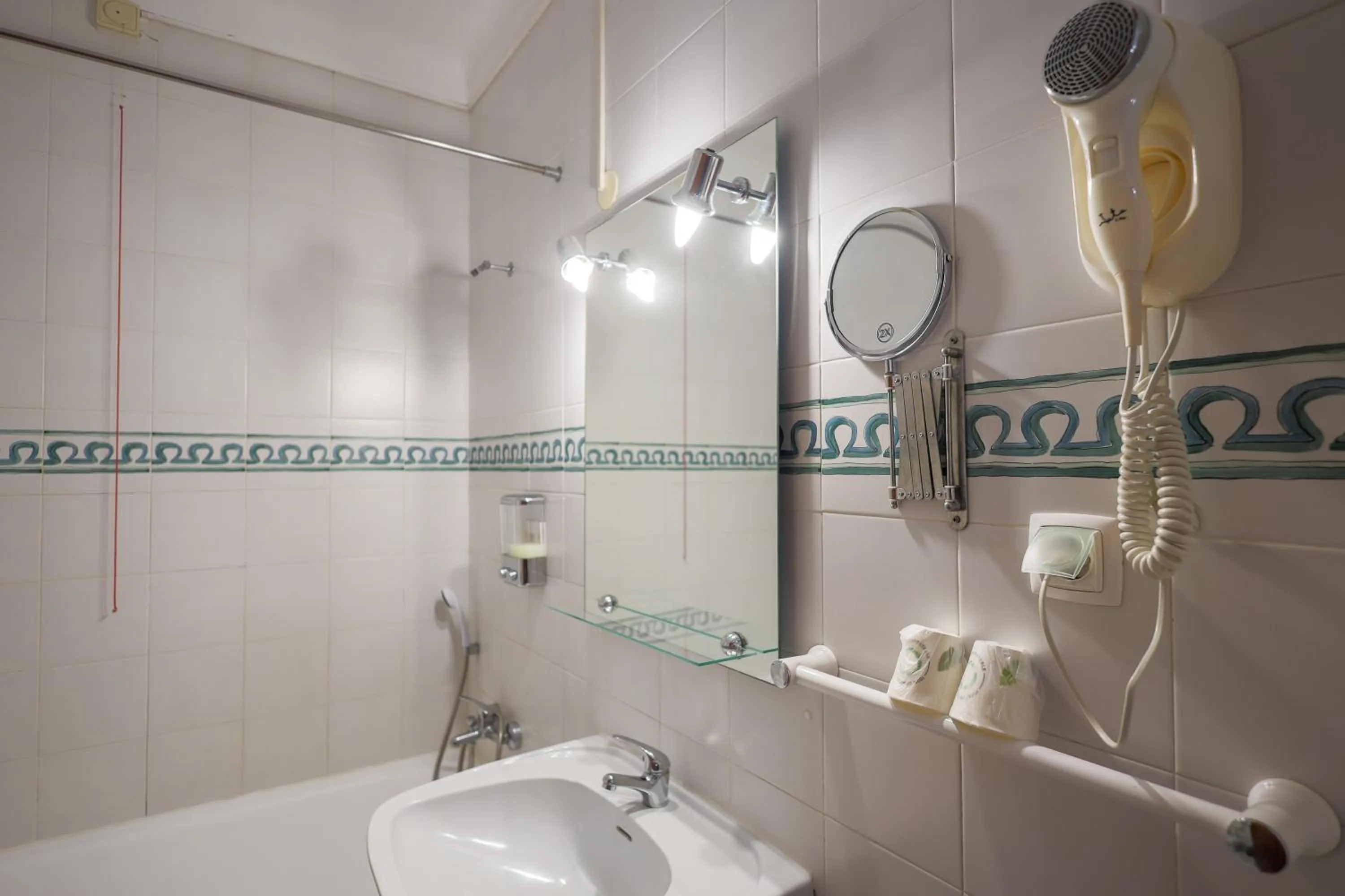 Shower in Portimão Center Hotel by Umbral