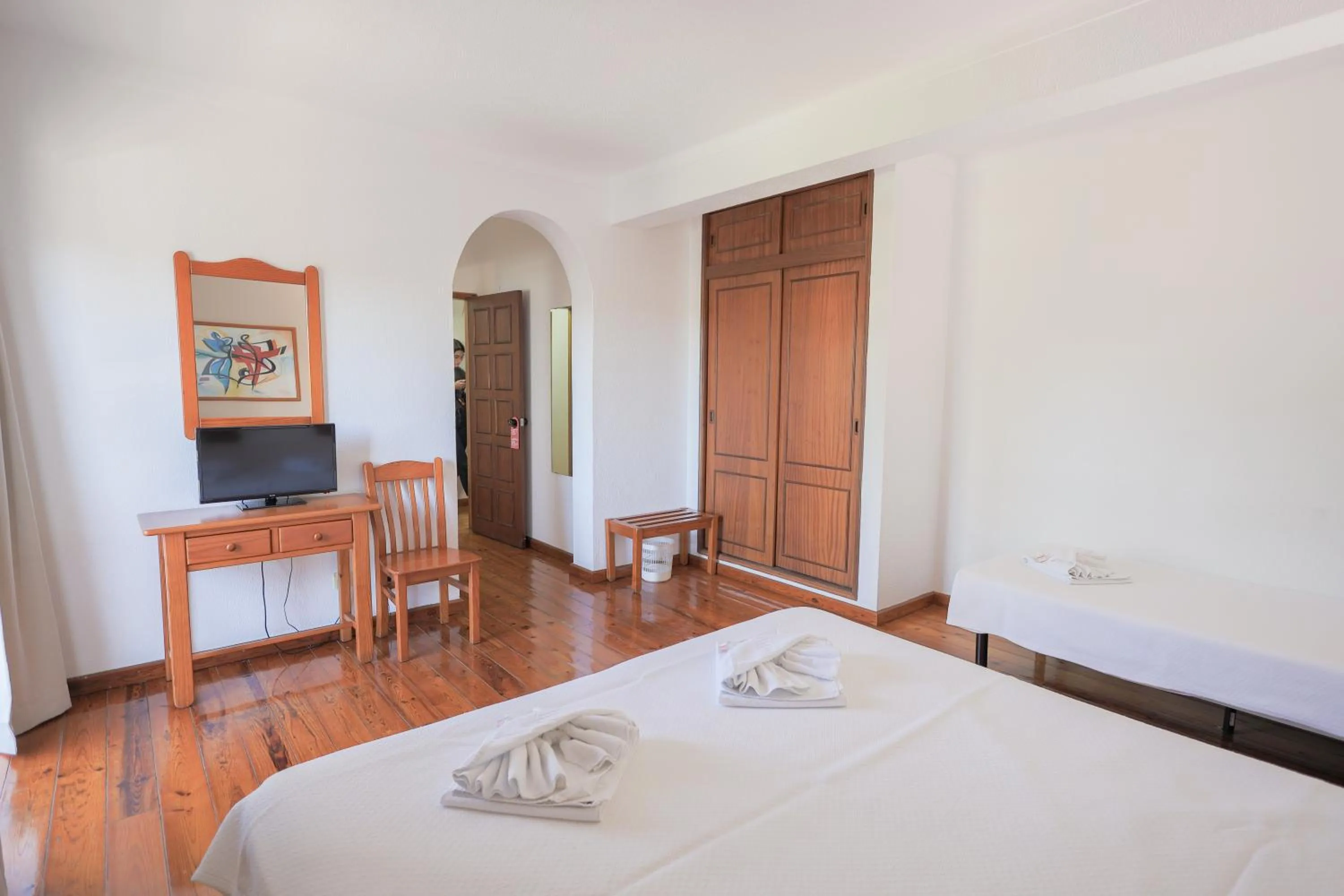 Bedroom, Bed in Portimão Center Hotel by Umbral