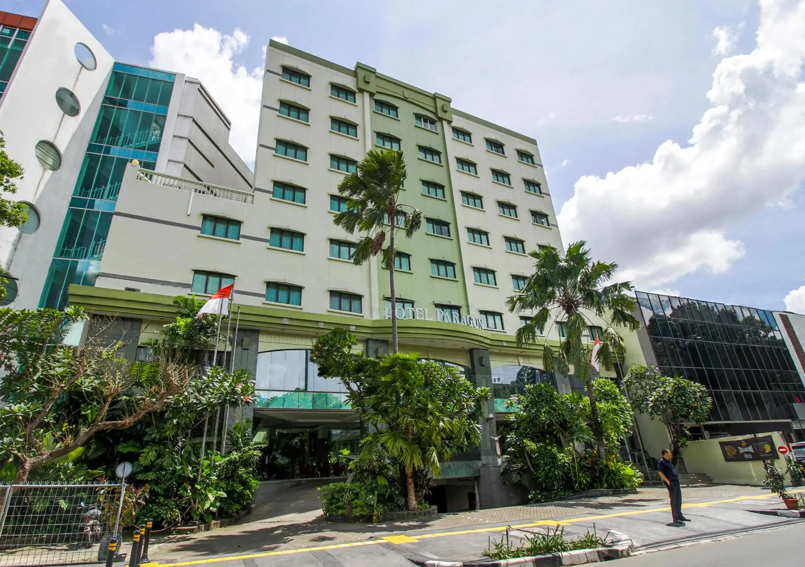 Property building in Paragon Wahid Hasyim Property building in Paragon Wahid Hasyim