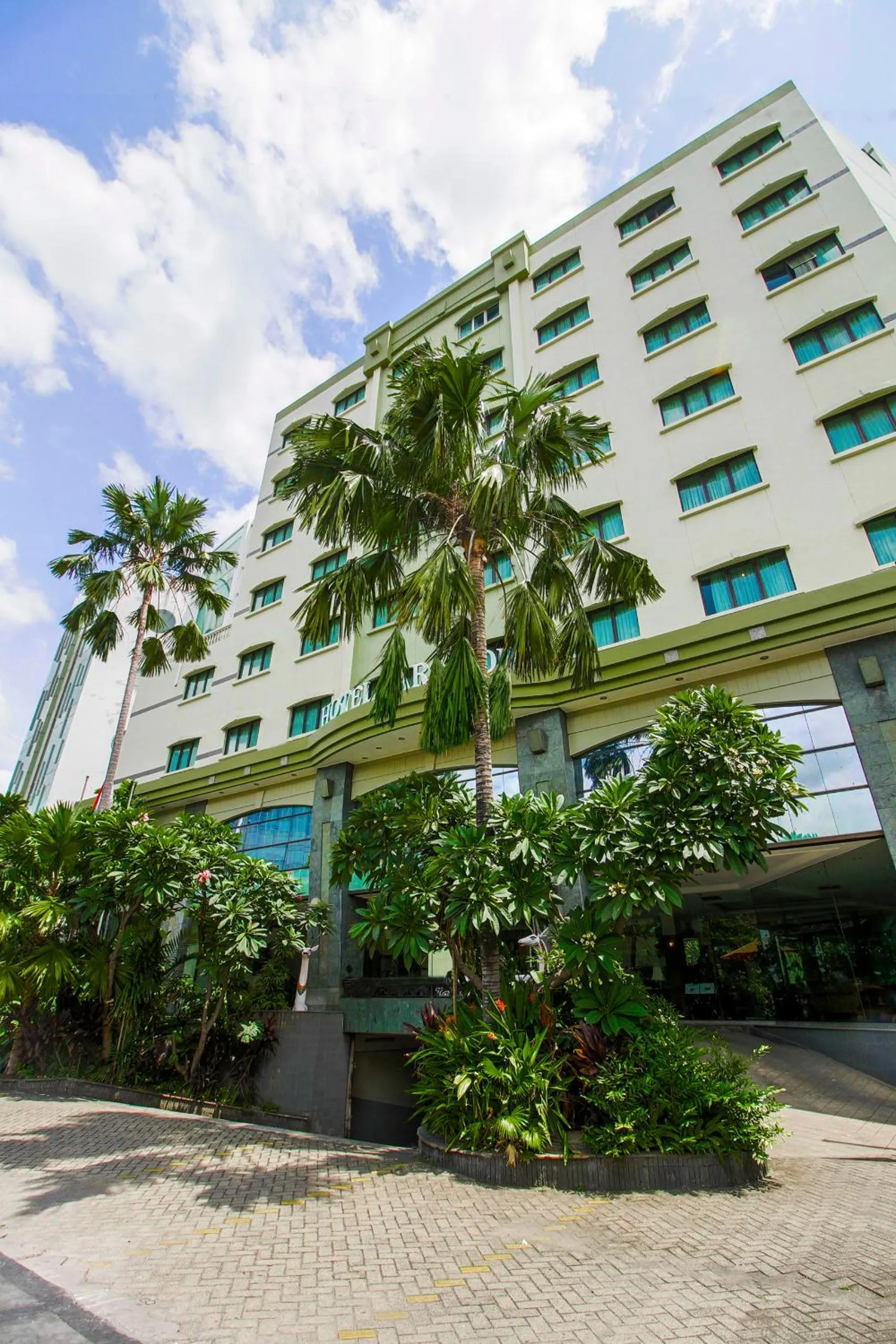 Property building in Paragon Wahid Hasyim