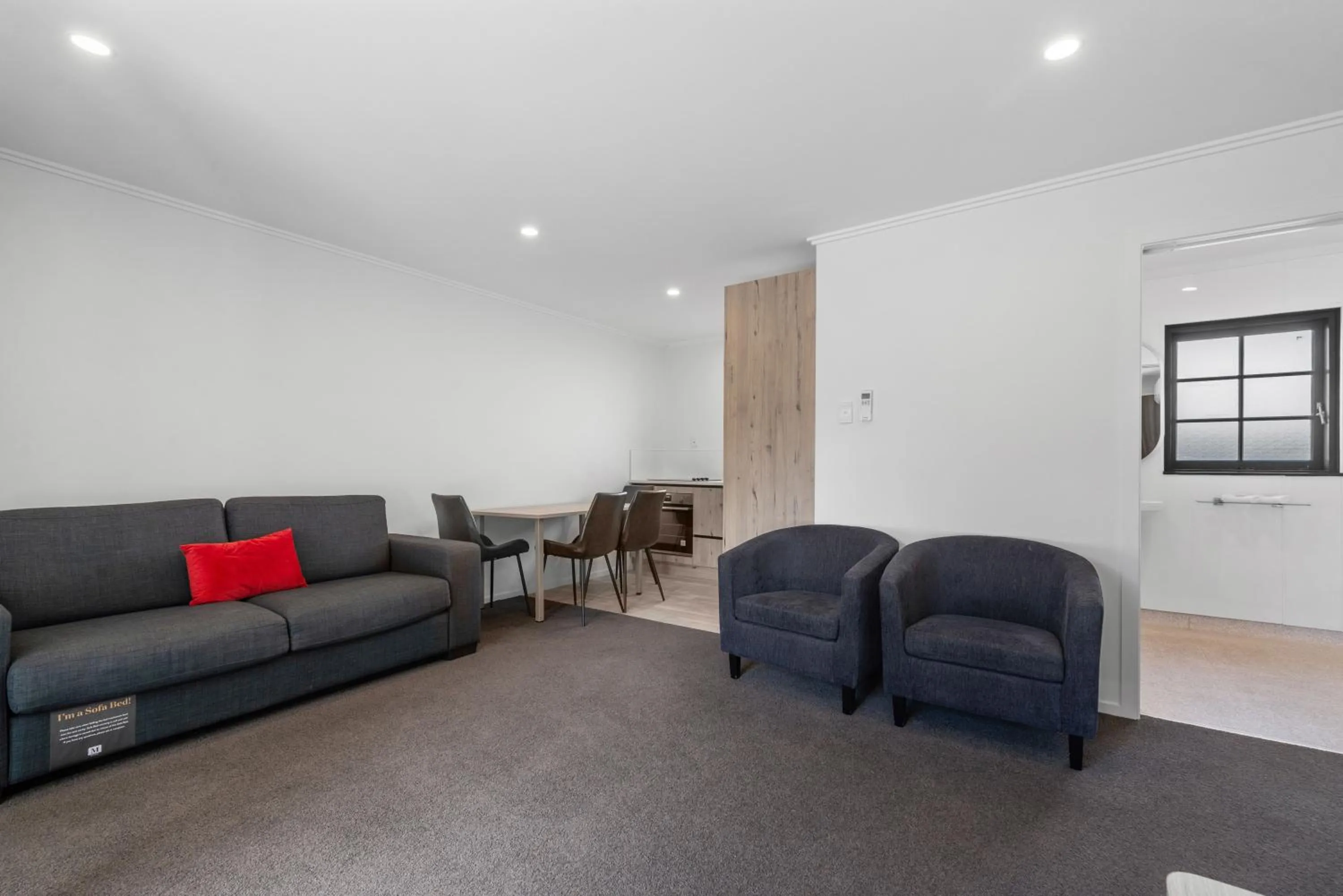 Living room in Wylie Court Motor Lodge