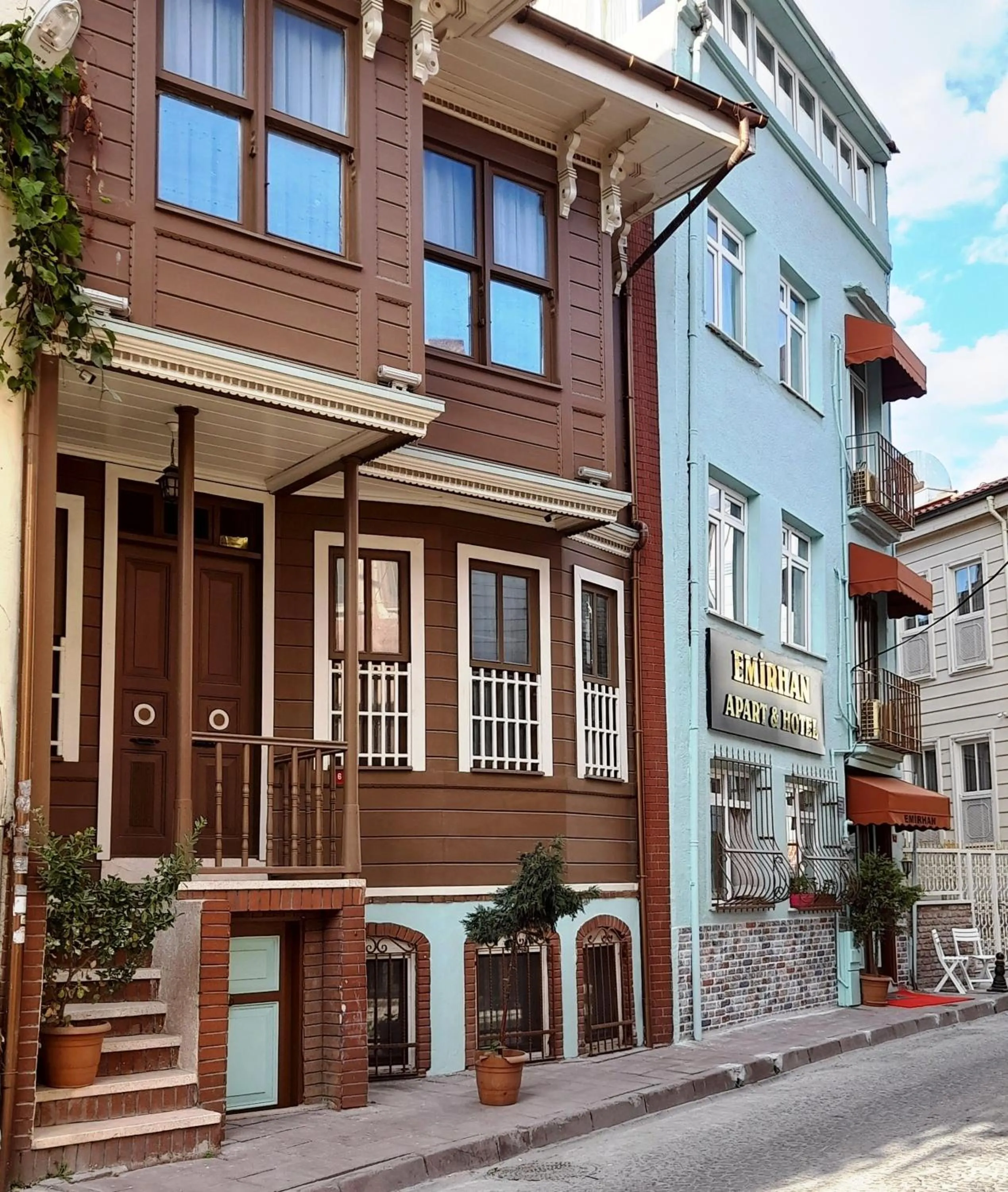 Property building in Emirhan Hotel, Sultanahmet