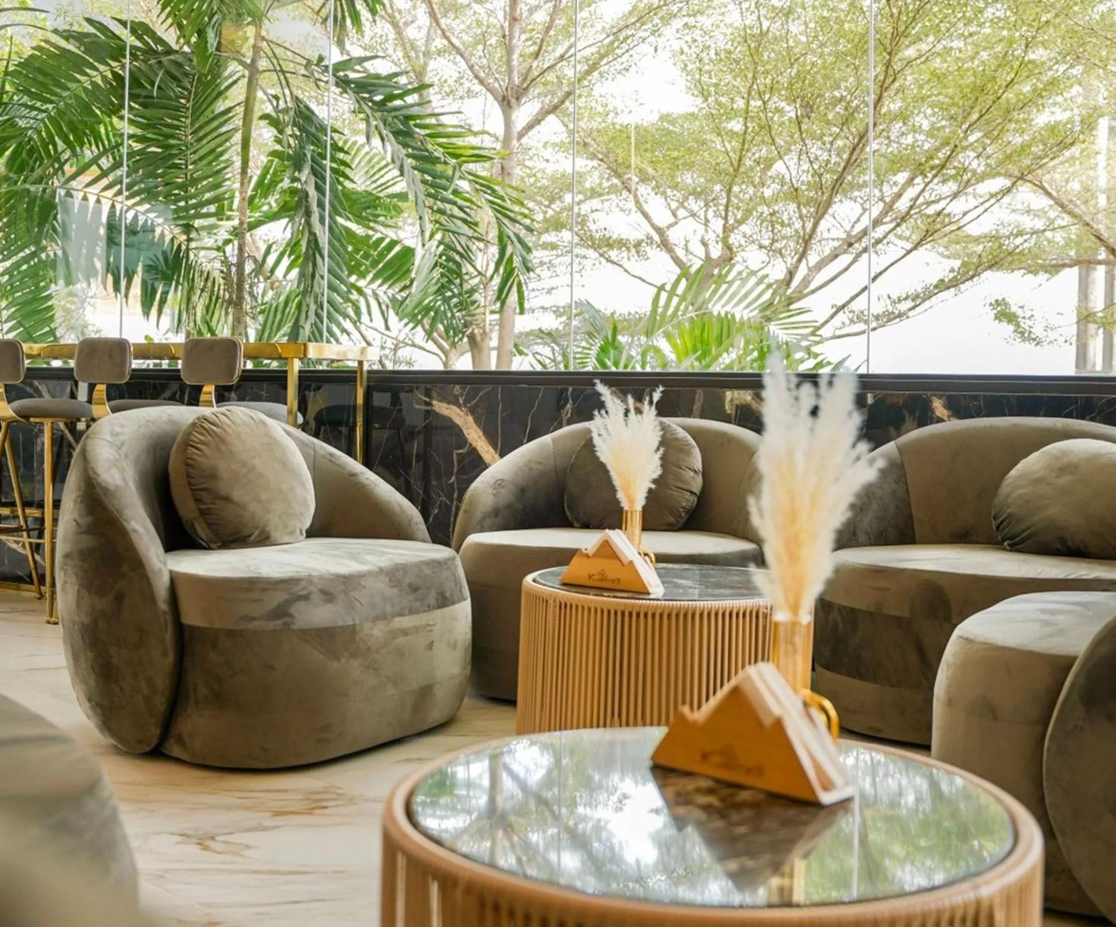 Lounge or bar in Kalima Resort and Spa