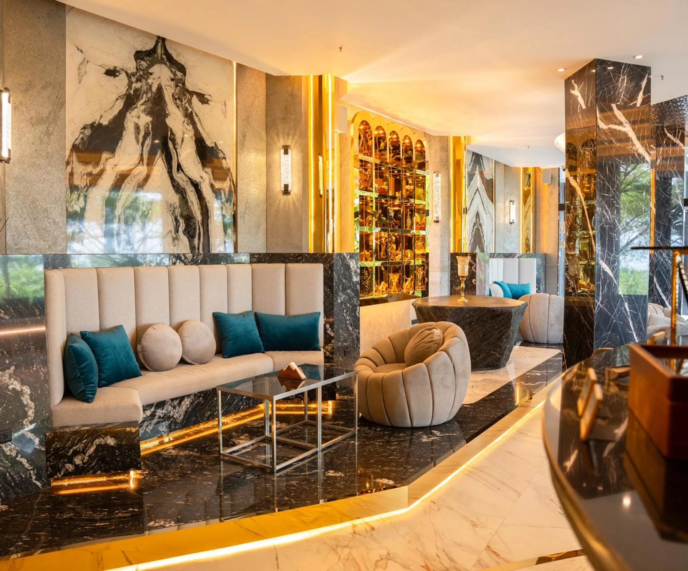 Lounge or bar in Kalima Resort and Spa