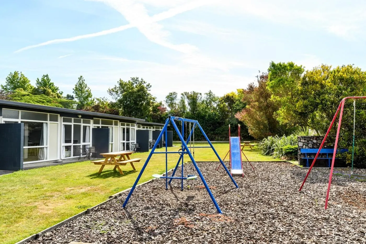 Children play ground in Motueka Garden Motel
