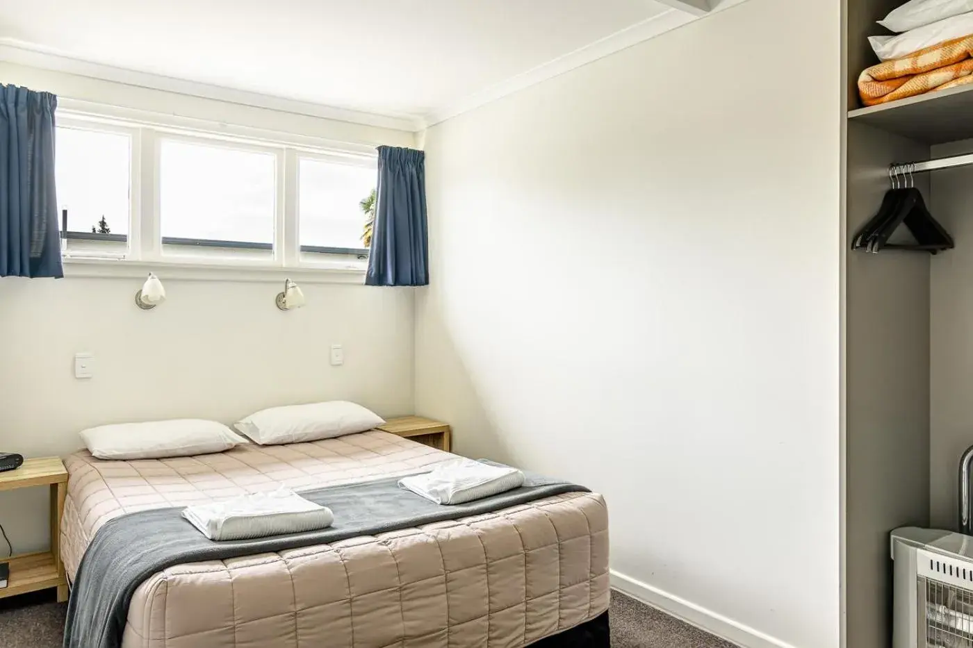 Bed in Motueka Garden Motel Bed in Motueka Garden Motel