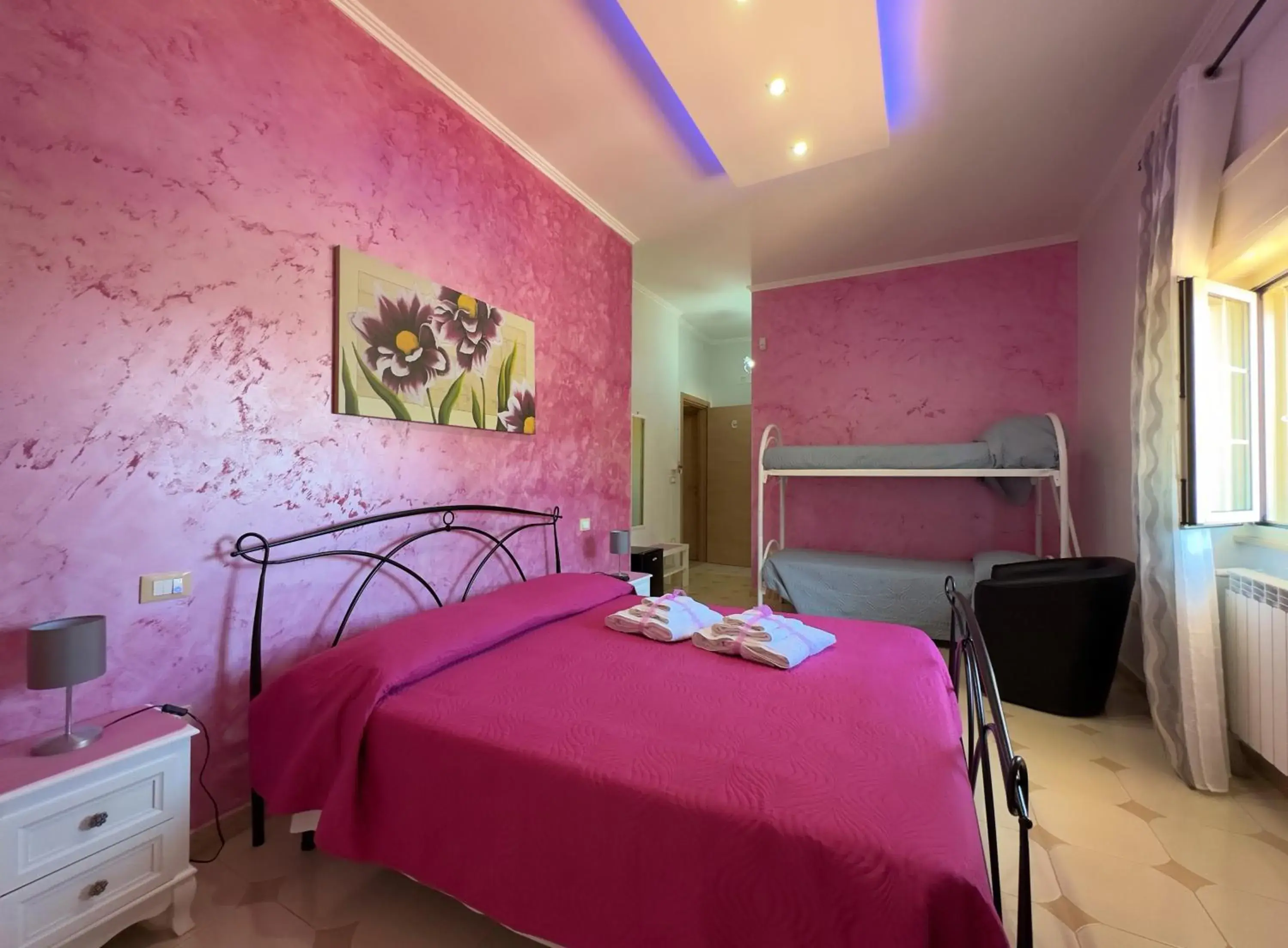 Comfort Quadruple Room in B&B Afrodite Comfort Quadruple Room in B&B Afrodite