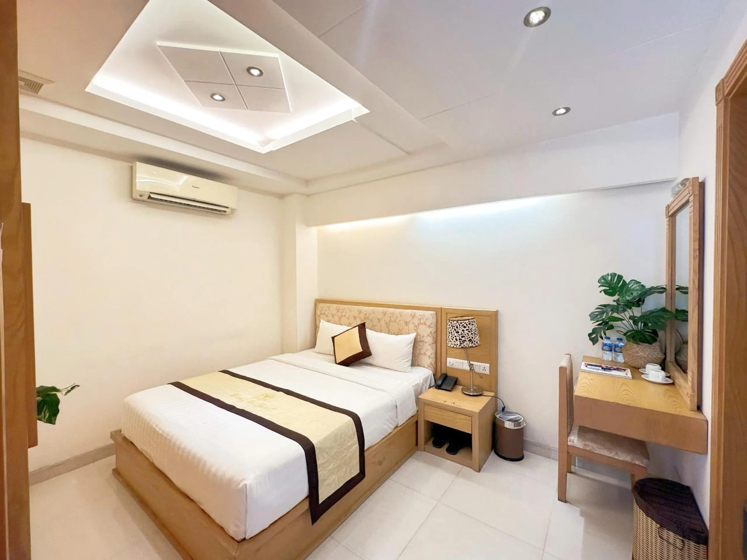 Bed in Vuong Tai Hotel