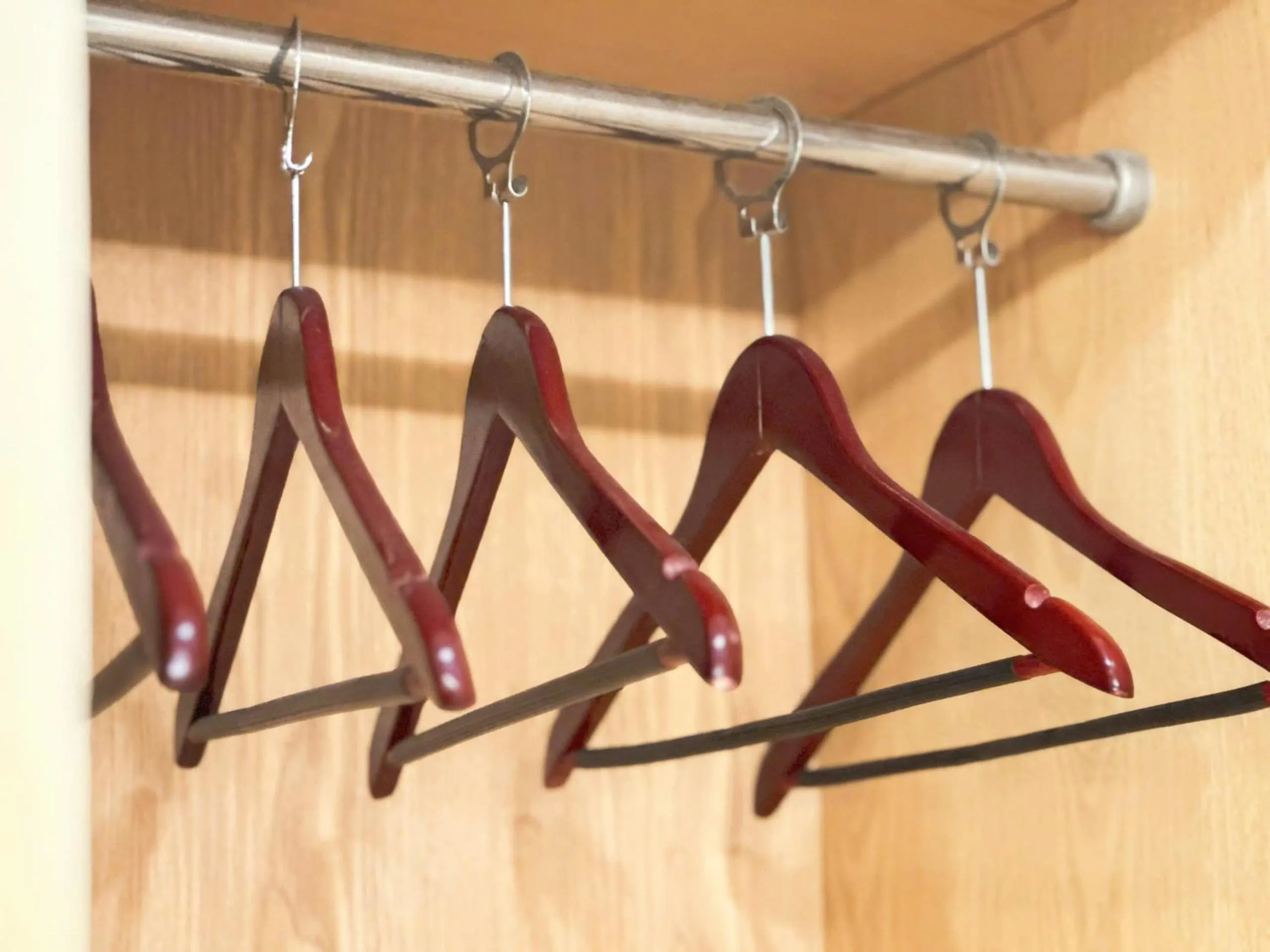 wardrobe in Vuong Tai Hotel