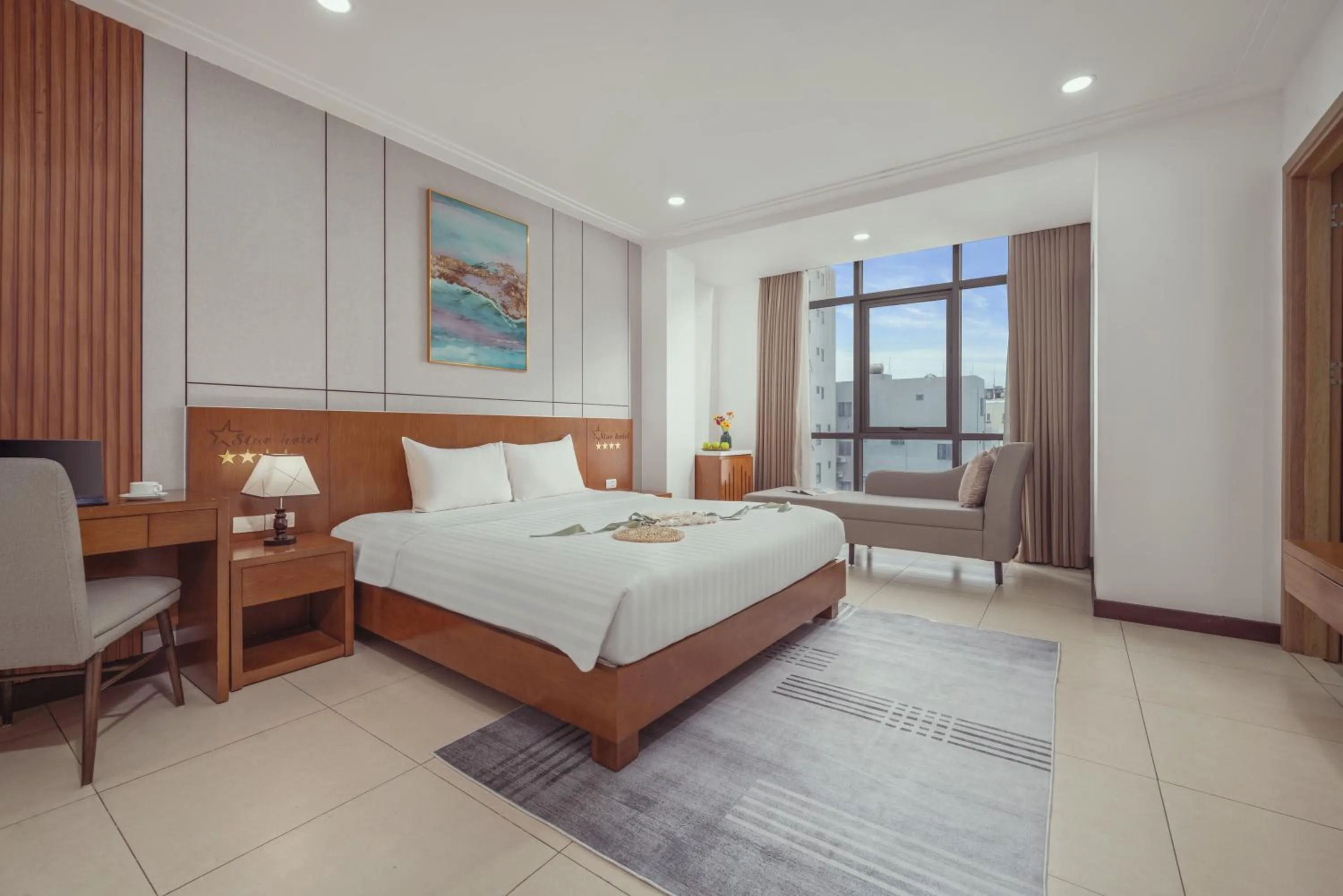 Bed in Star Hotel and Fitness- Free Sauna