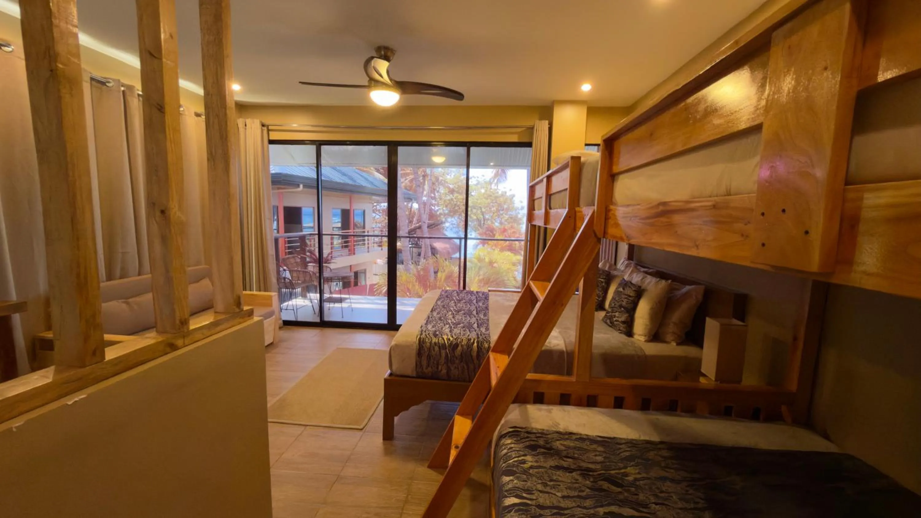 Southseas Beach Resort and Dive Center