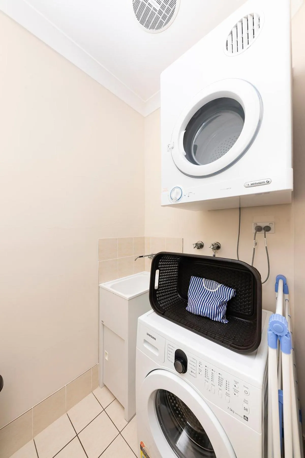 laundry in Meridian Beachside Apartments