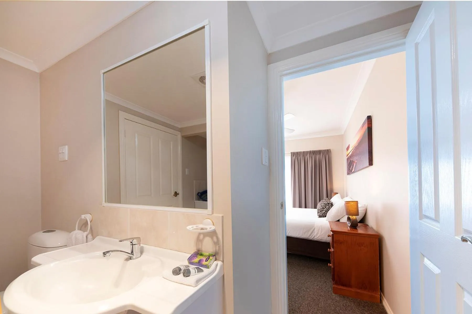 Bed in Meridian Beachside Apartments