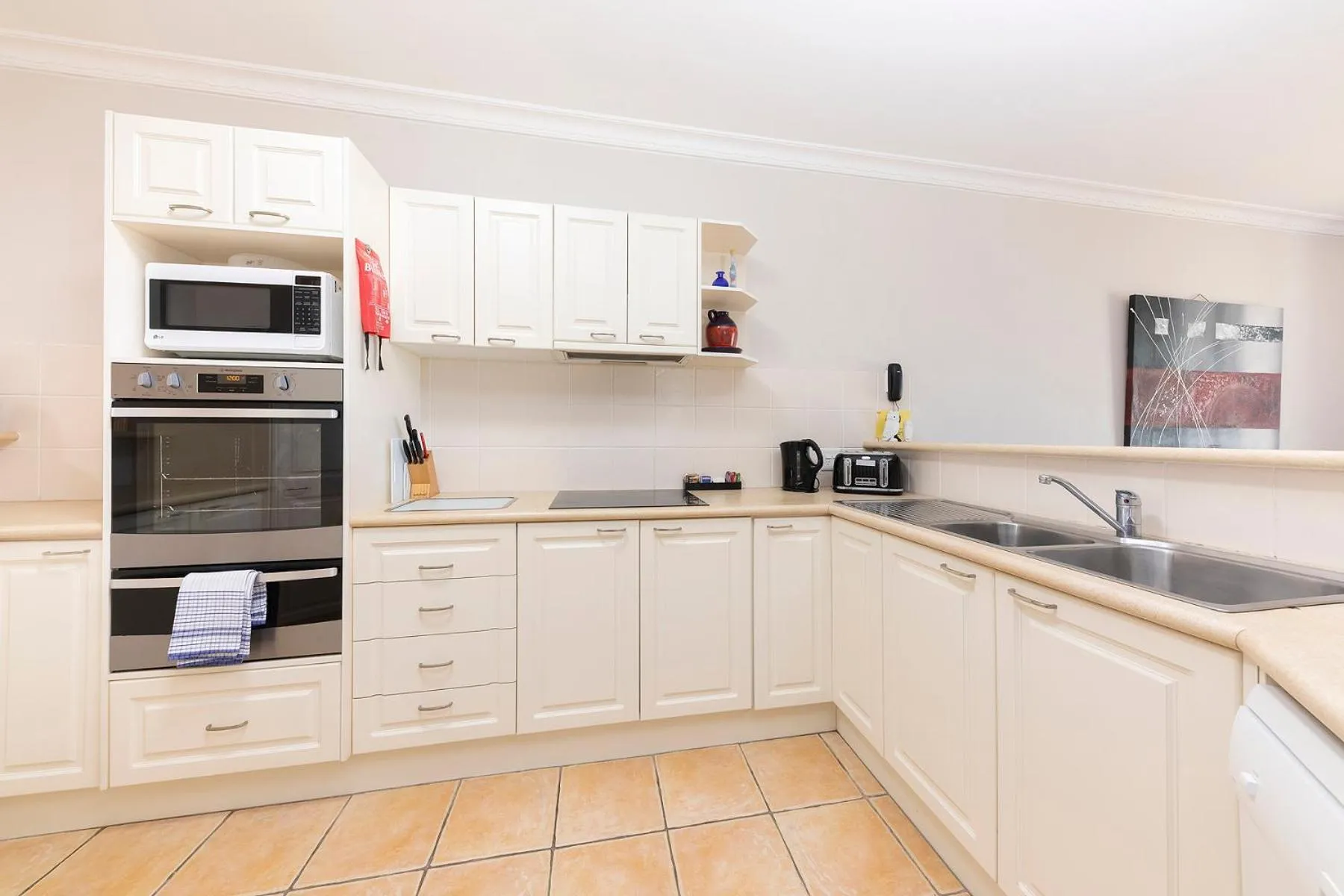 Meridian Beachside Apartments