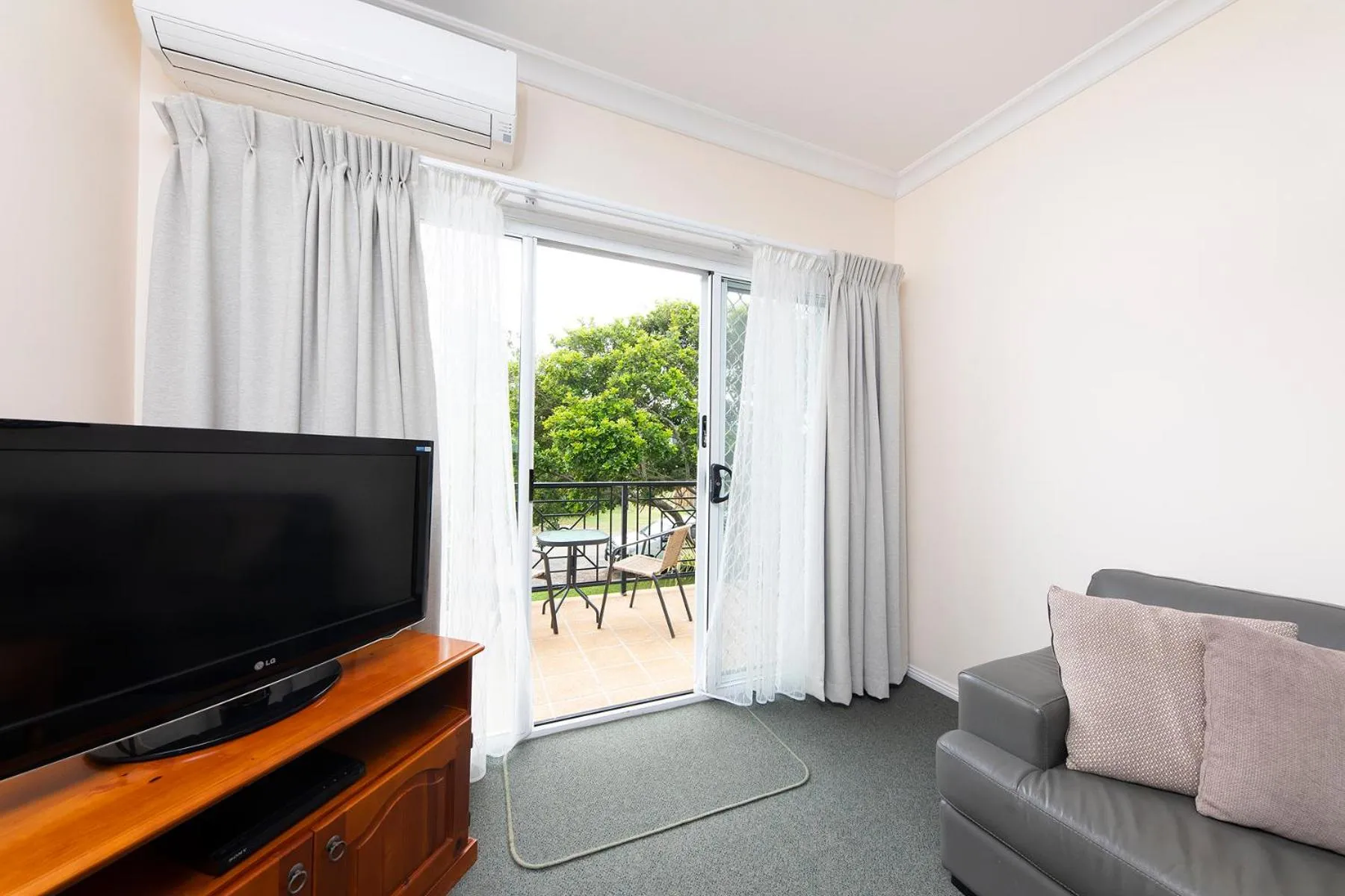 Meridian Beachside Apartments