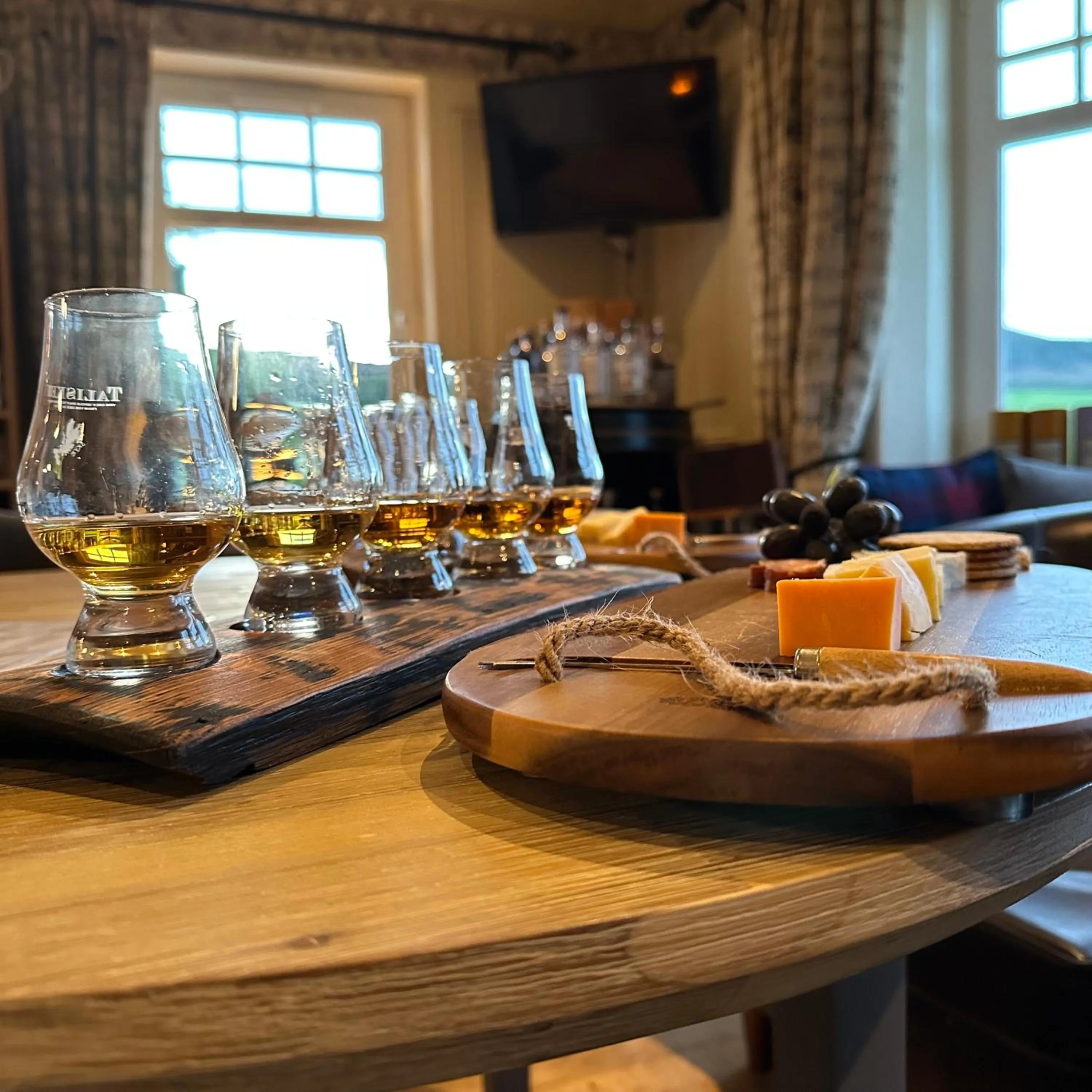 Lounge or bar in The Gables Whisky B&B