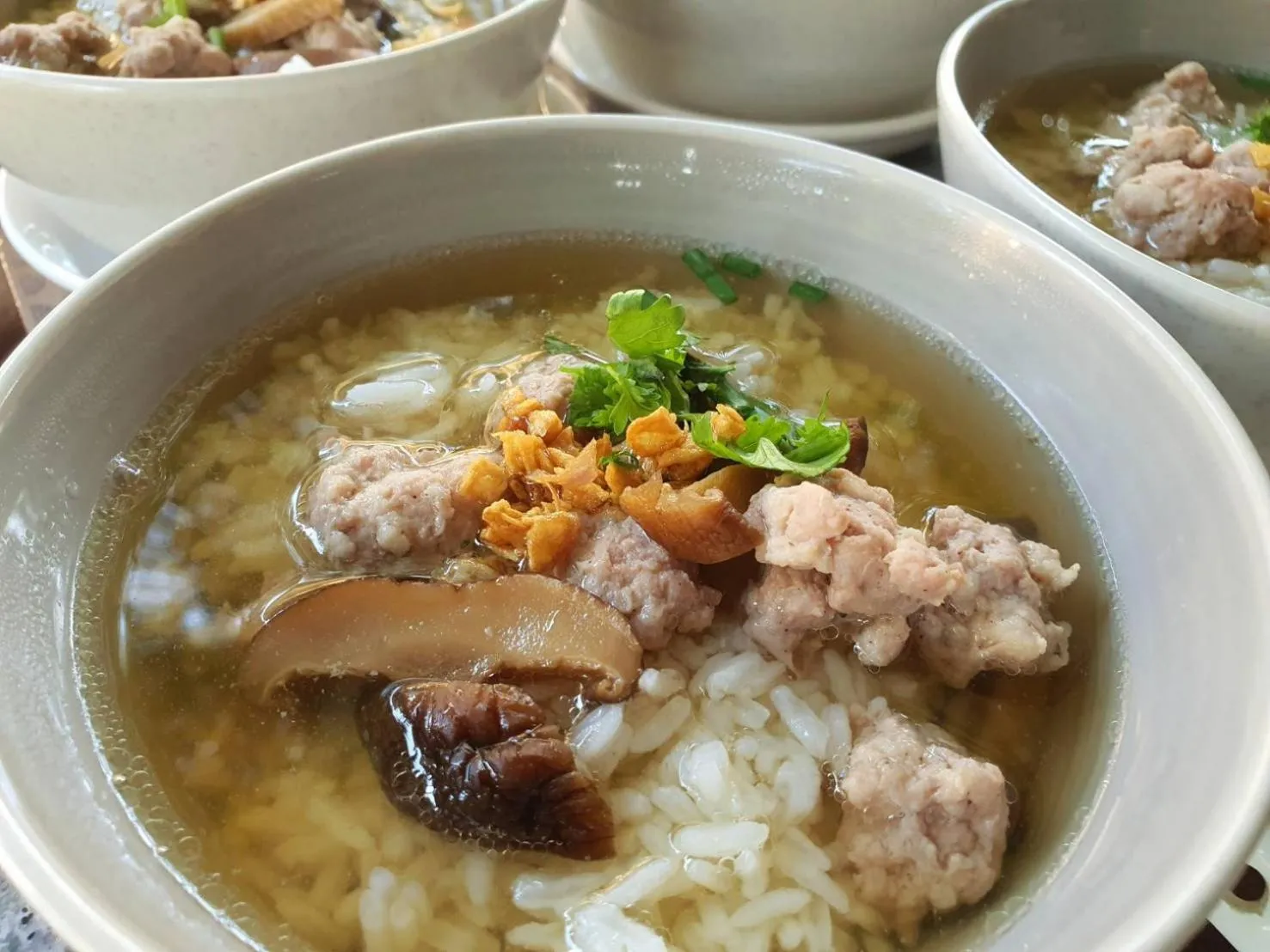 Bansuanrimnam Pakchong Resort