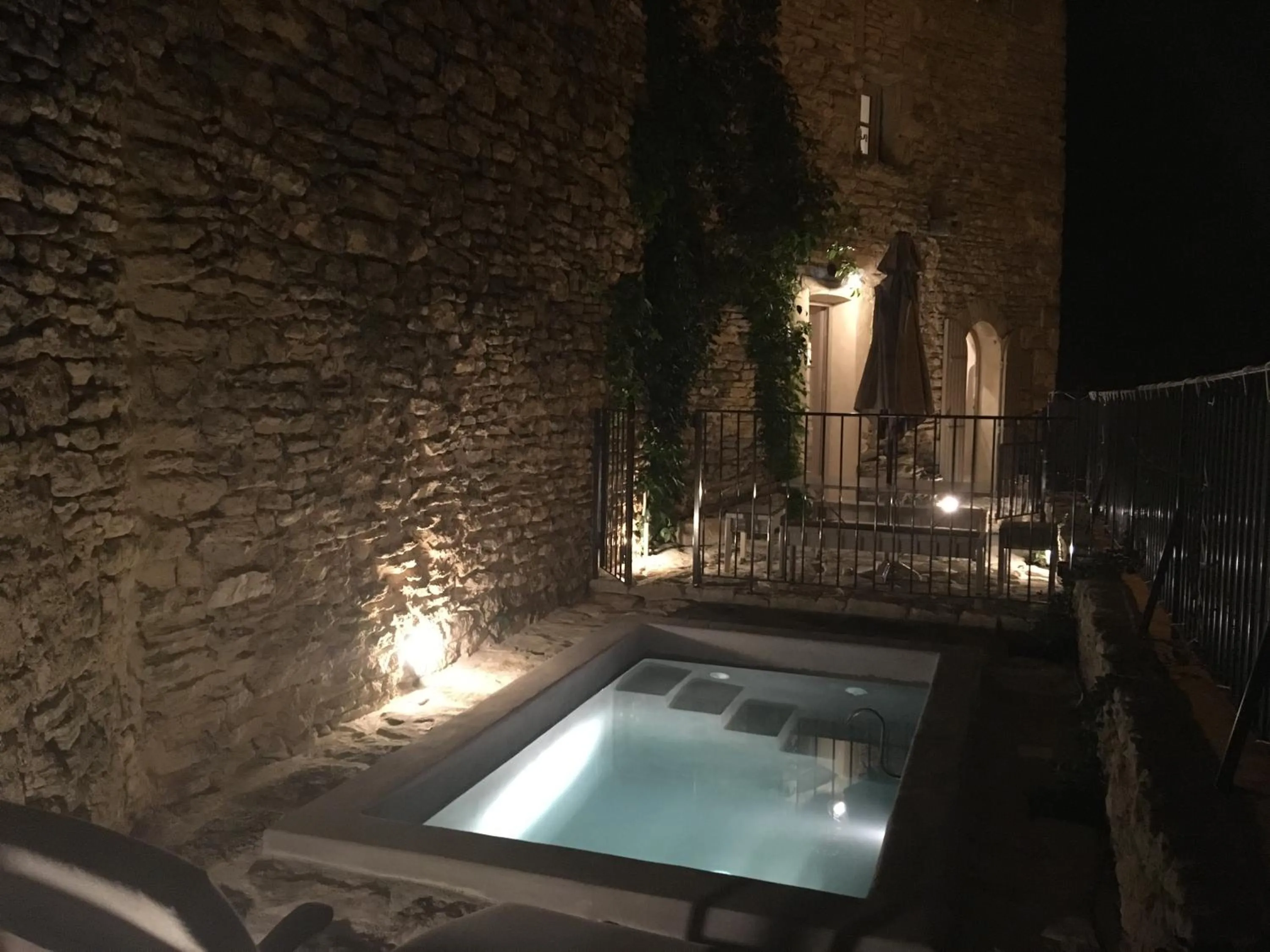 La Calade, maison de village