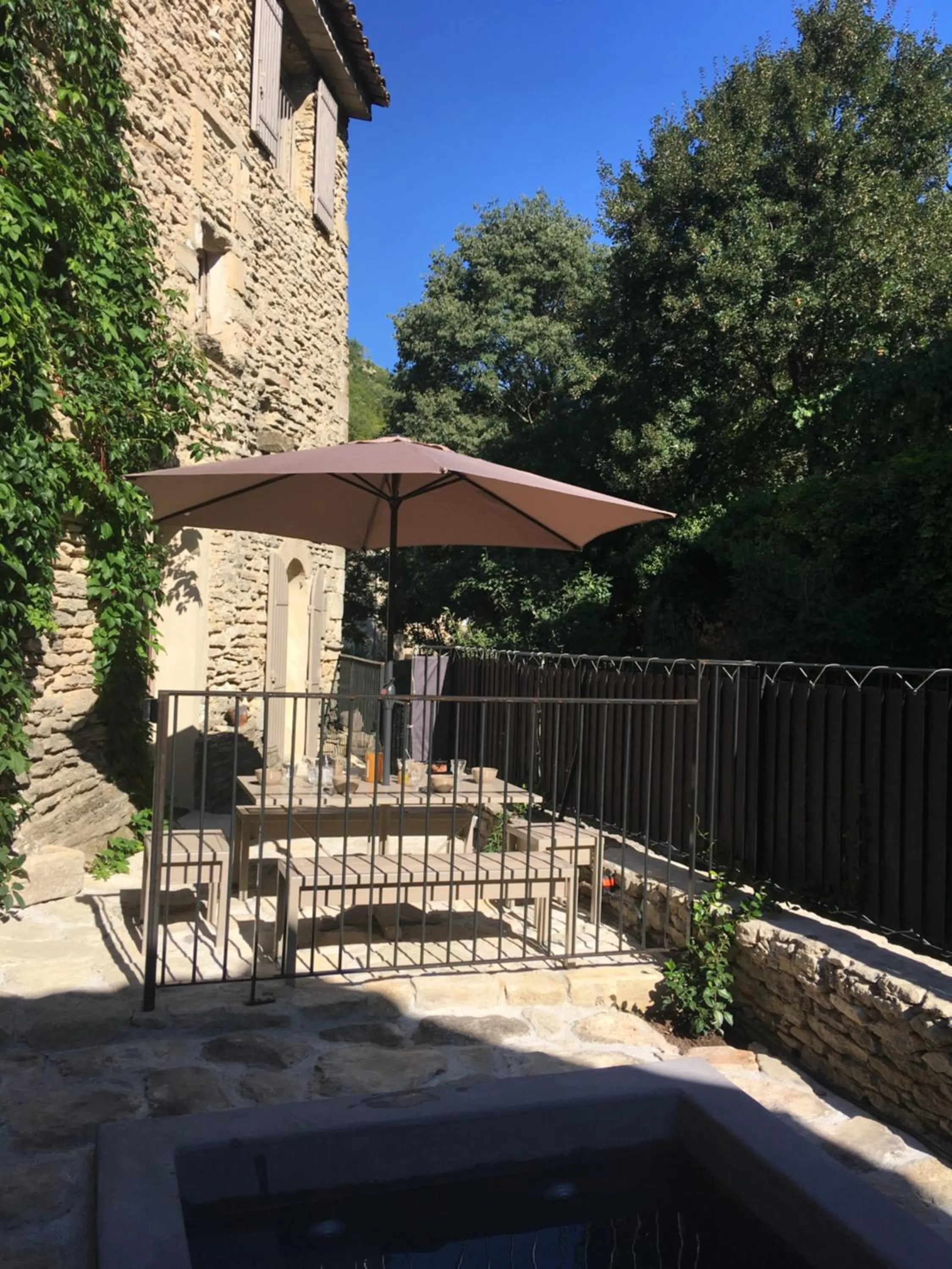 La Calade, maison de village